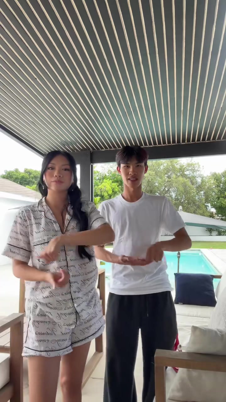 @Nebrhdbdmdn
