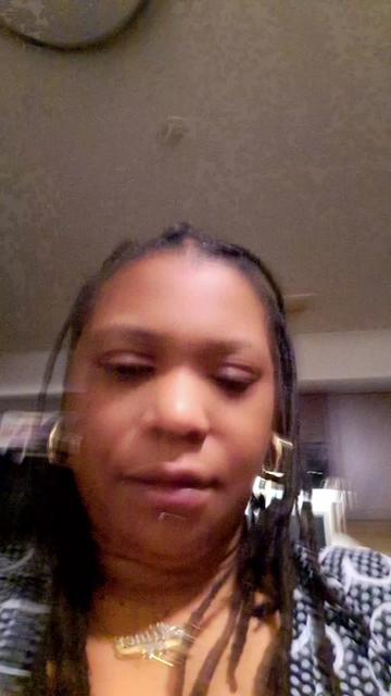 @wheelchair beauty