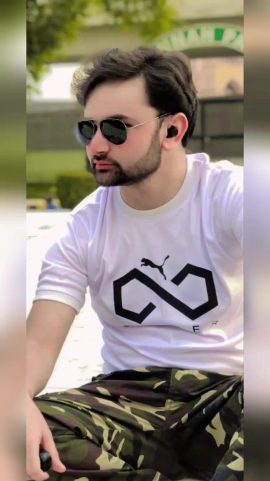 @Amjuukhan😎❤️