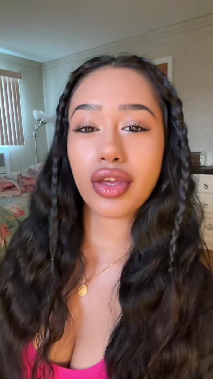 @desiiibaitsss