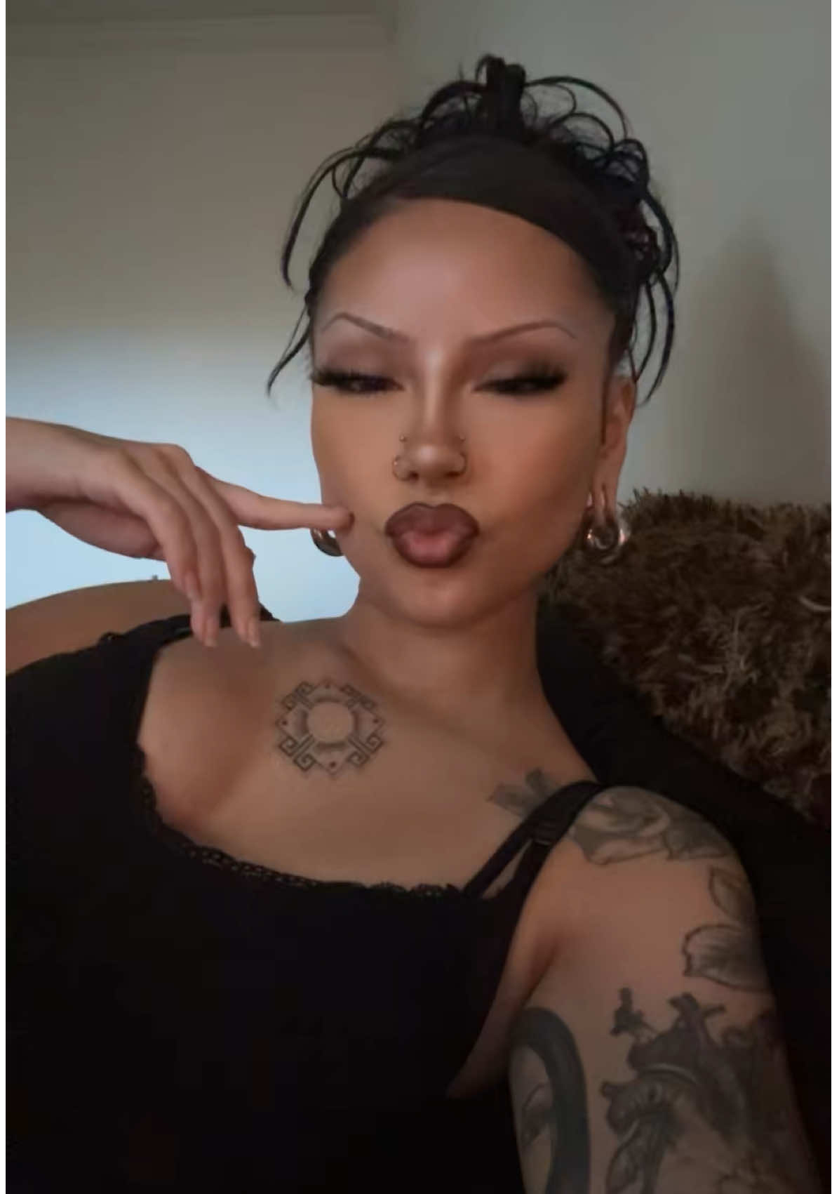 @𝔡𝔢𝔢✯