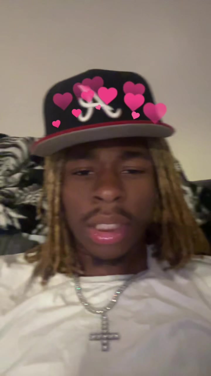 @cinnamonstick666