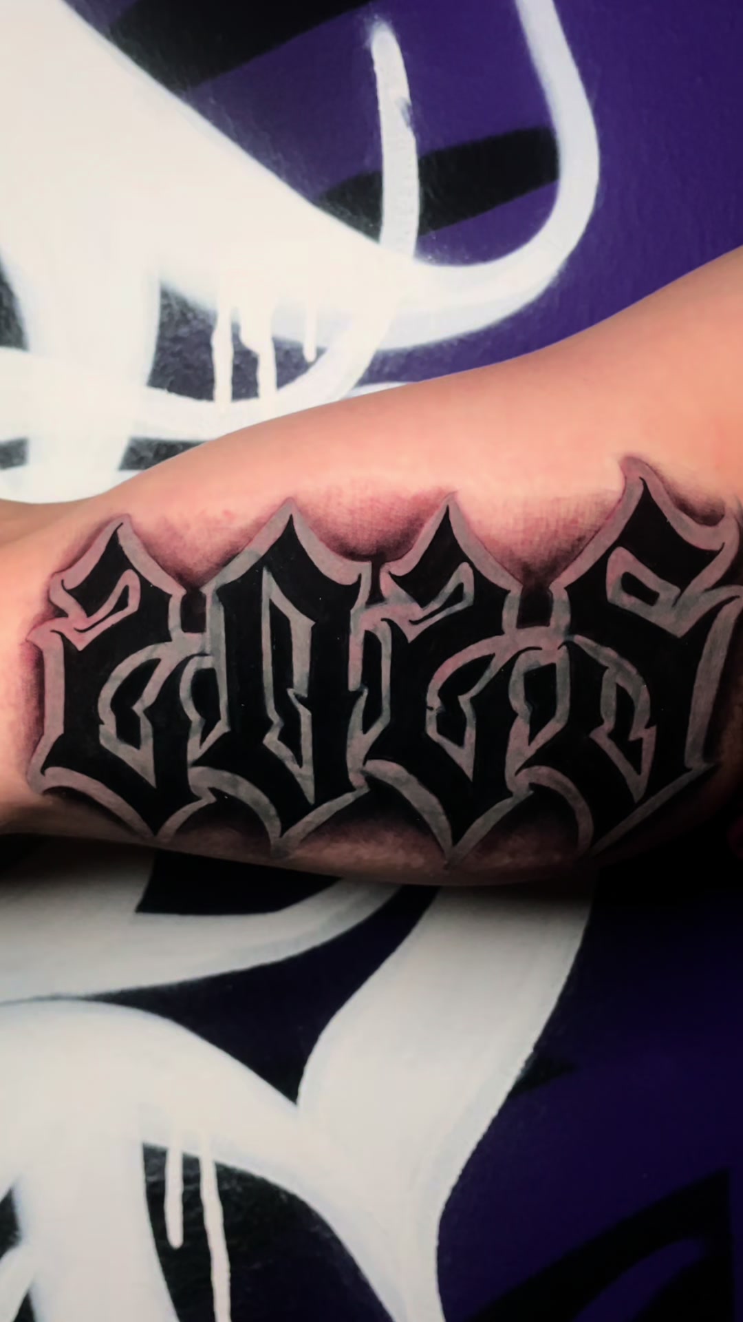 @Gmoe_tattoos21