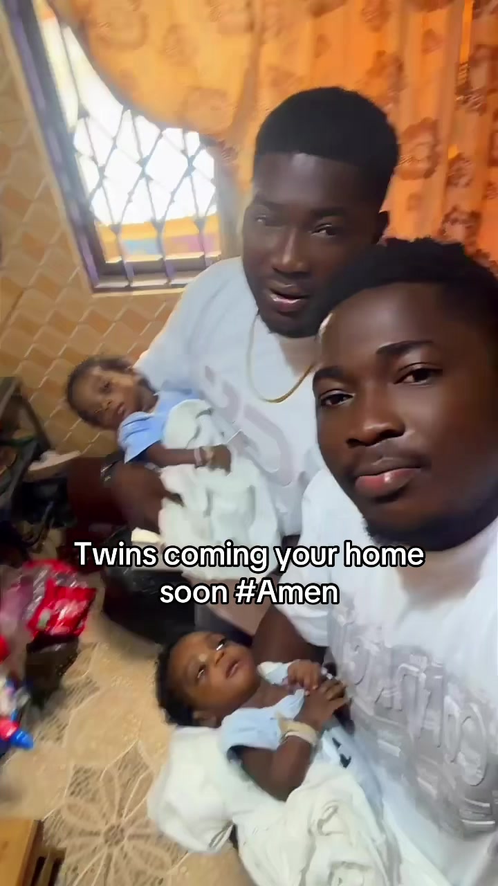 @Twins Diaries