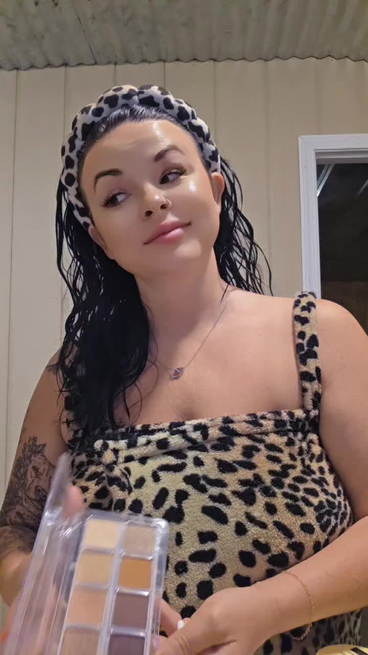 @🖤Connie-Marie🖤