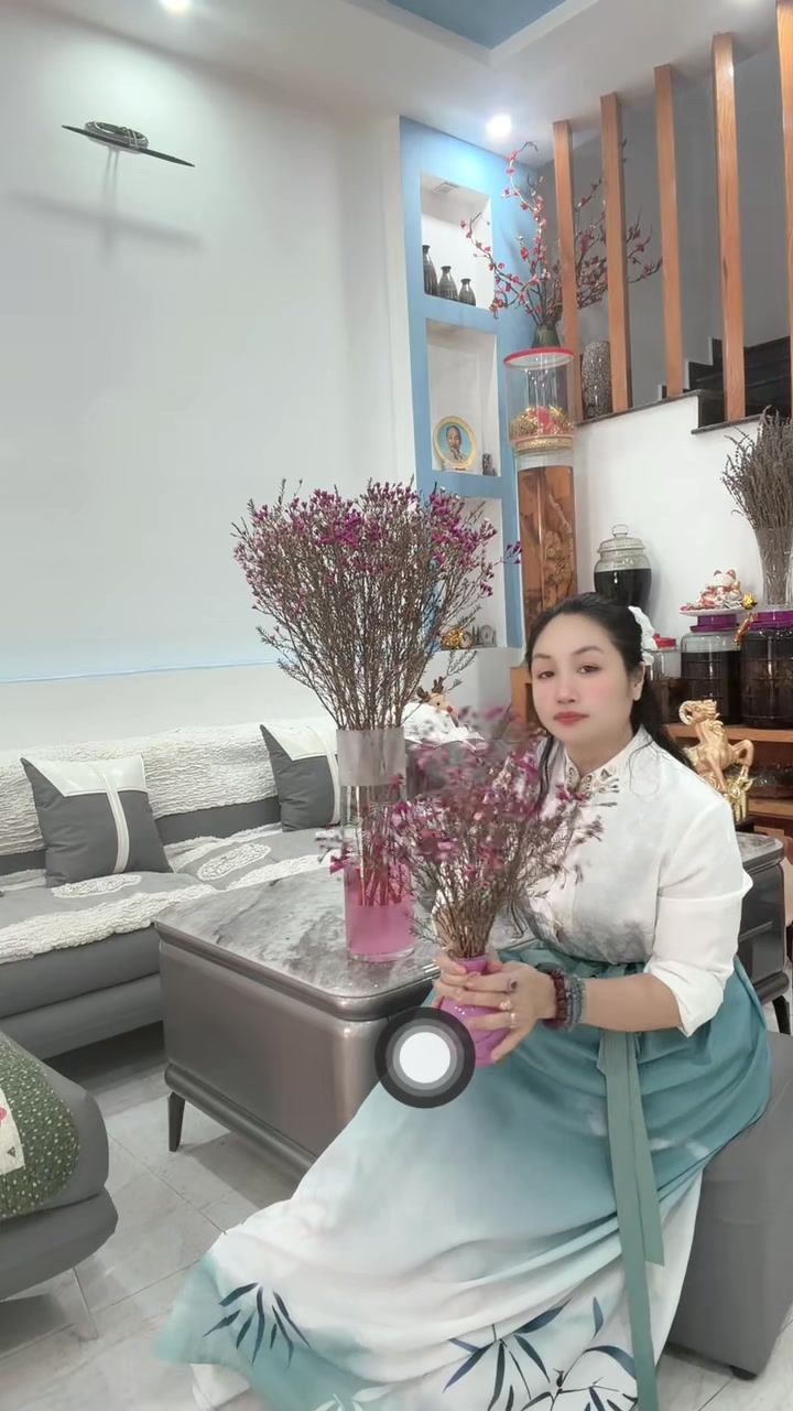 @CỎ MAY