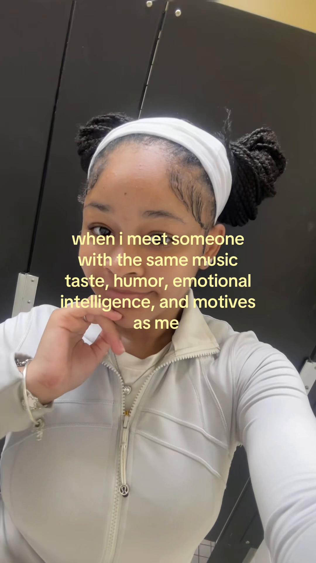 @🪷