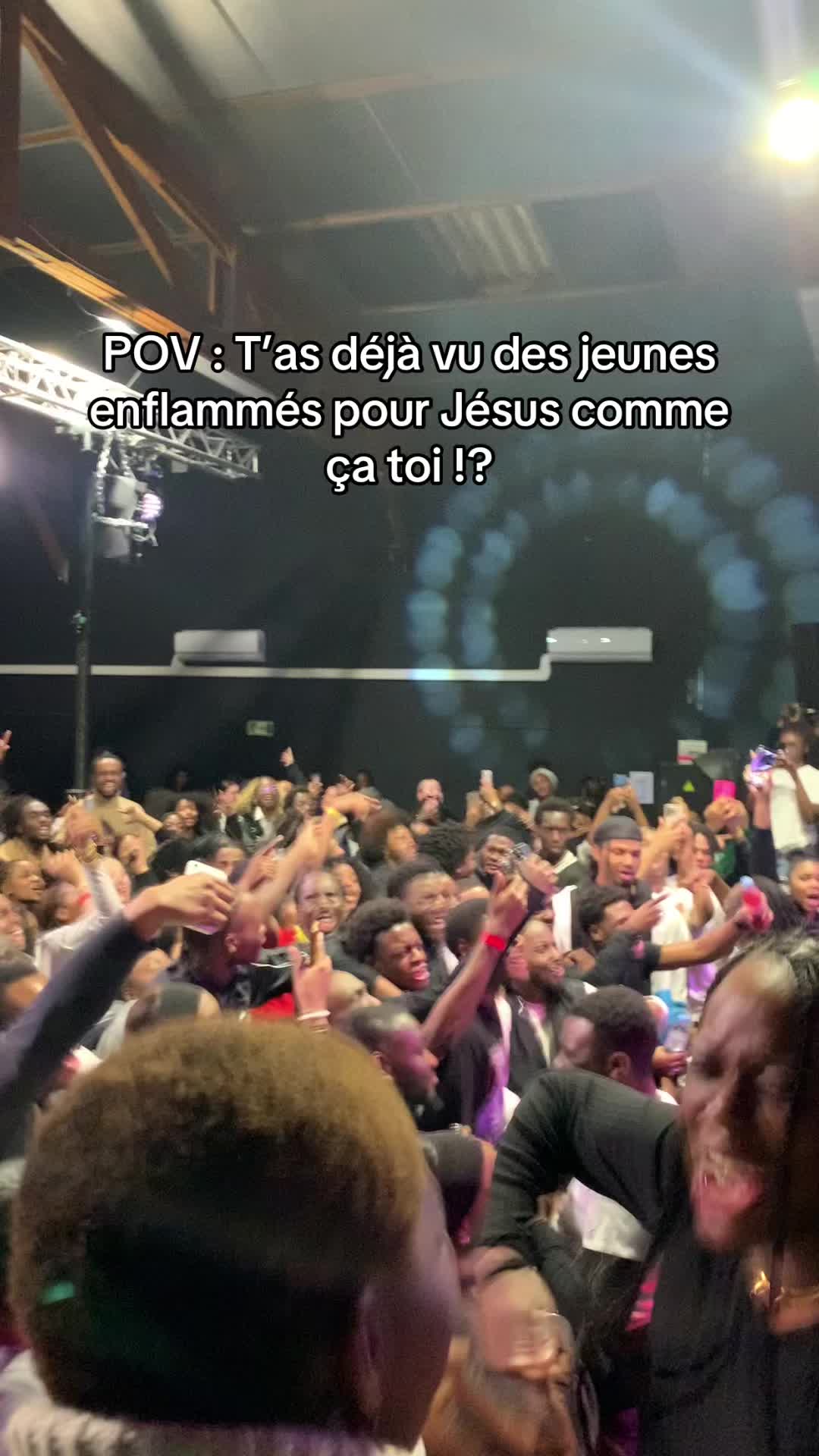 @Rubis enchant&eacute;e 💎