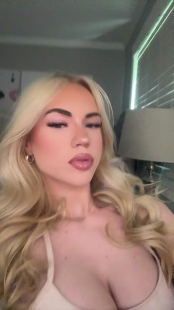 @bella