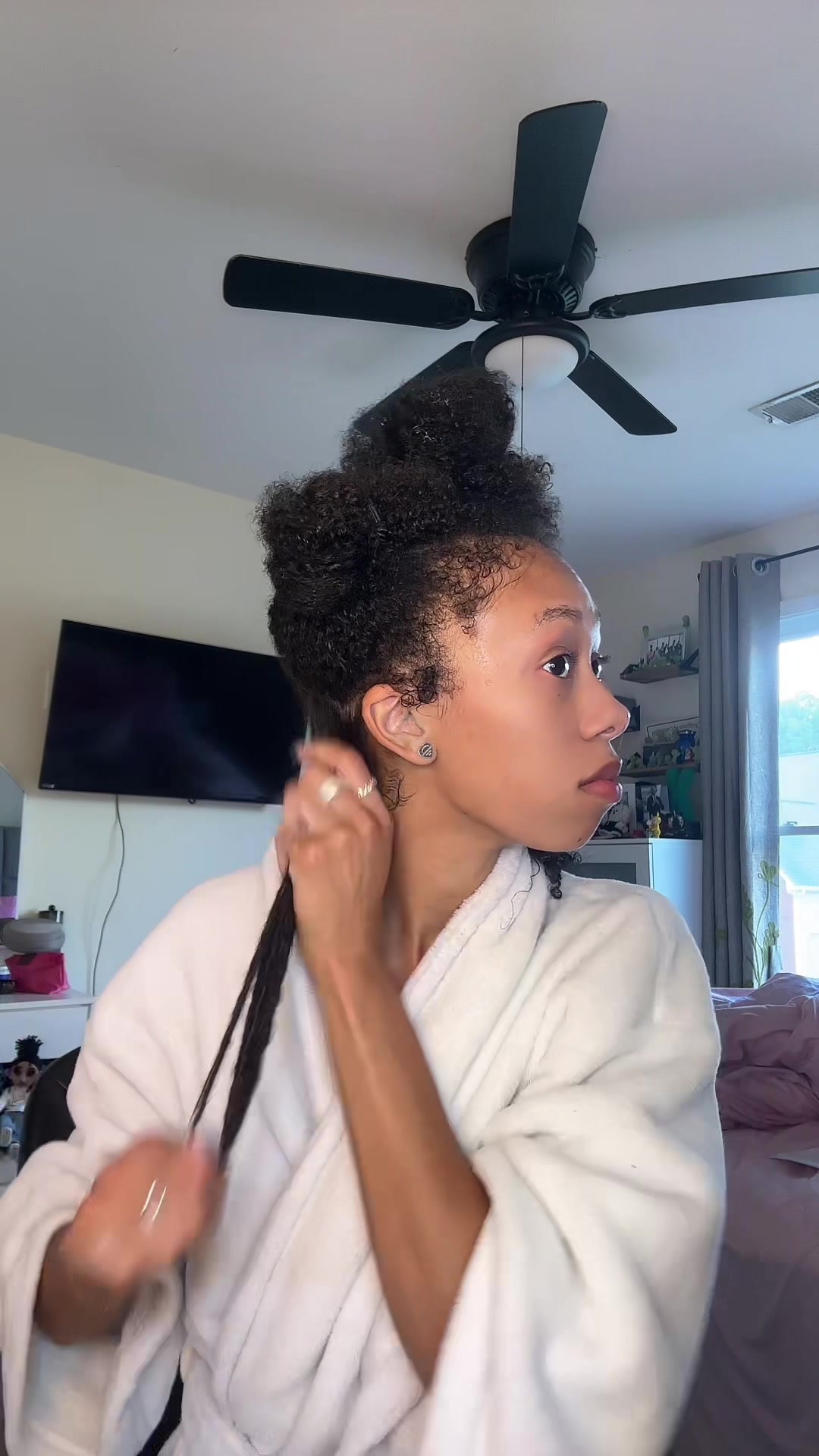 @AYSIA NICOLE