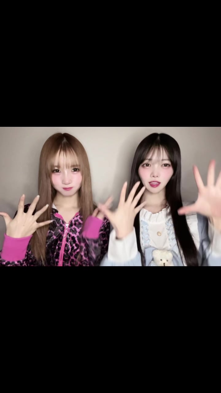 @🩷ギャルと清楚🩵