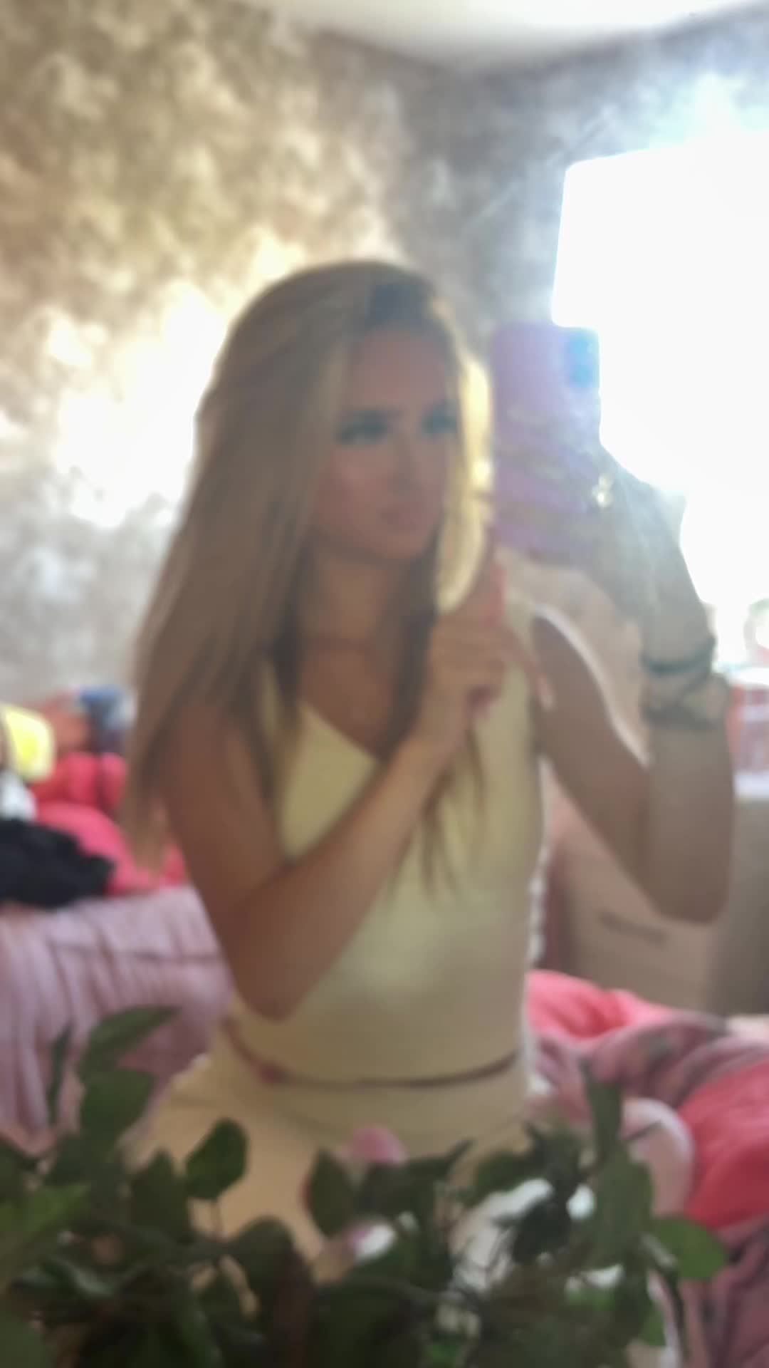 @Xo_lacey_ox25.