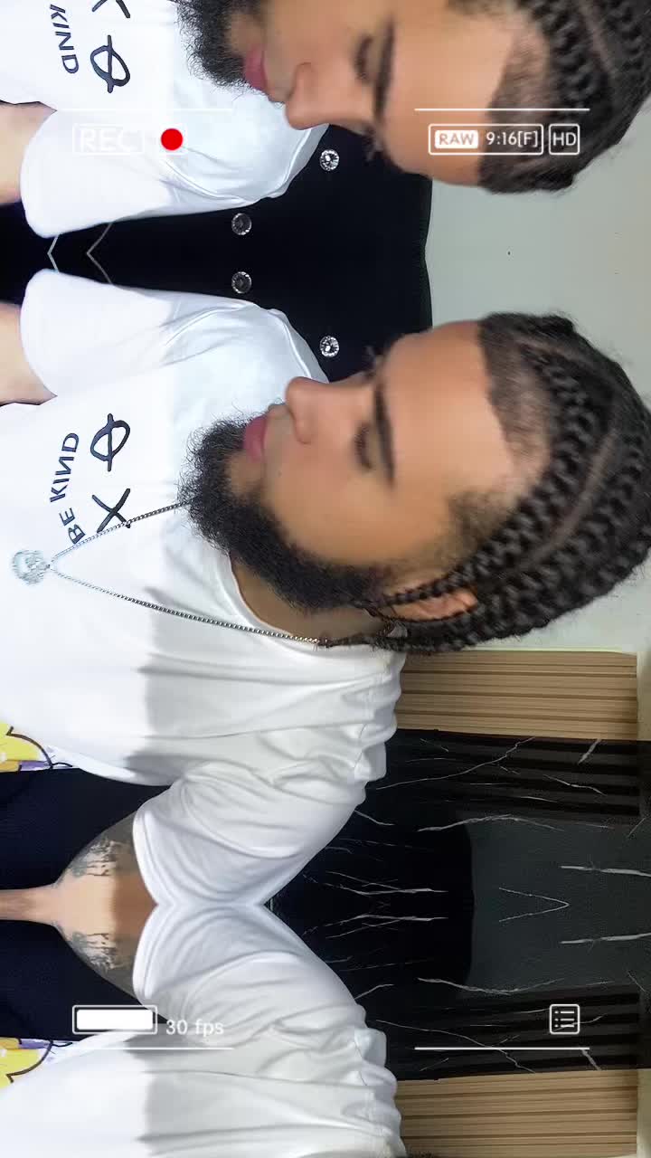 @Jenderhr2