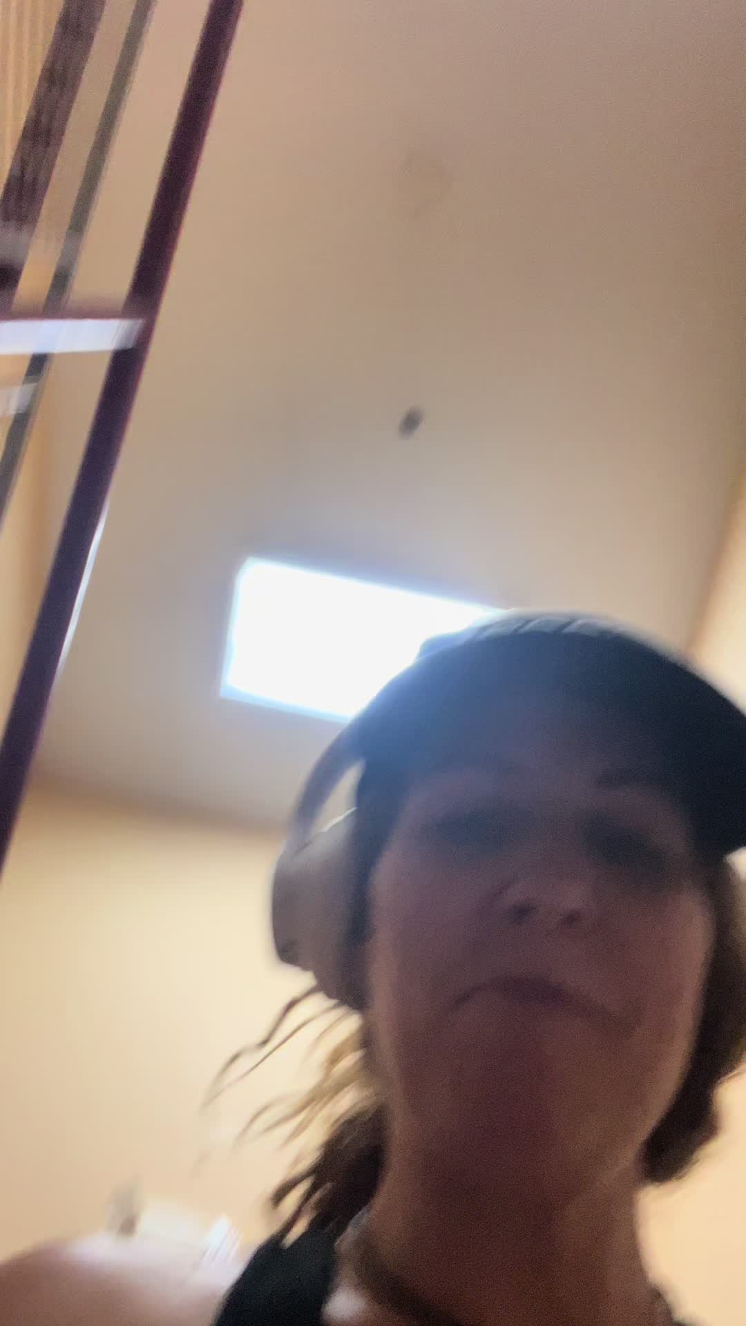 @Nniffer