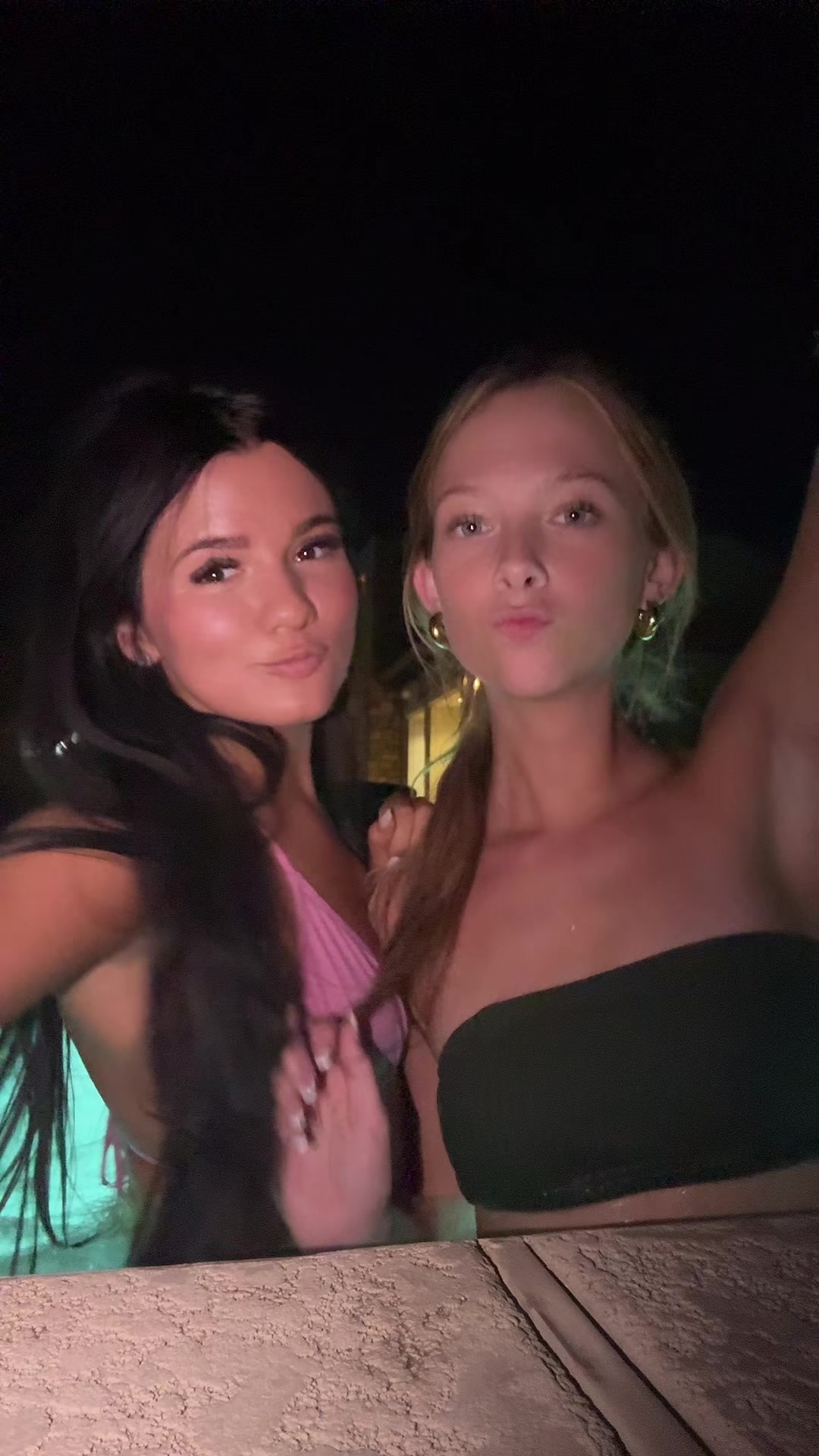 @dm