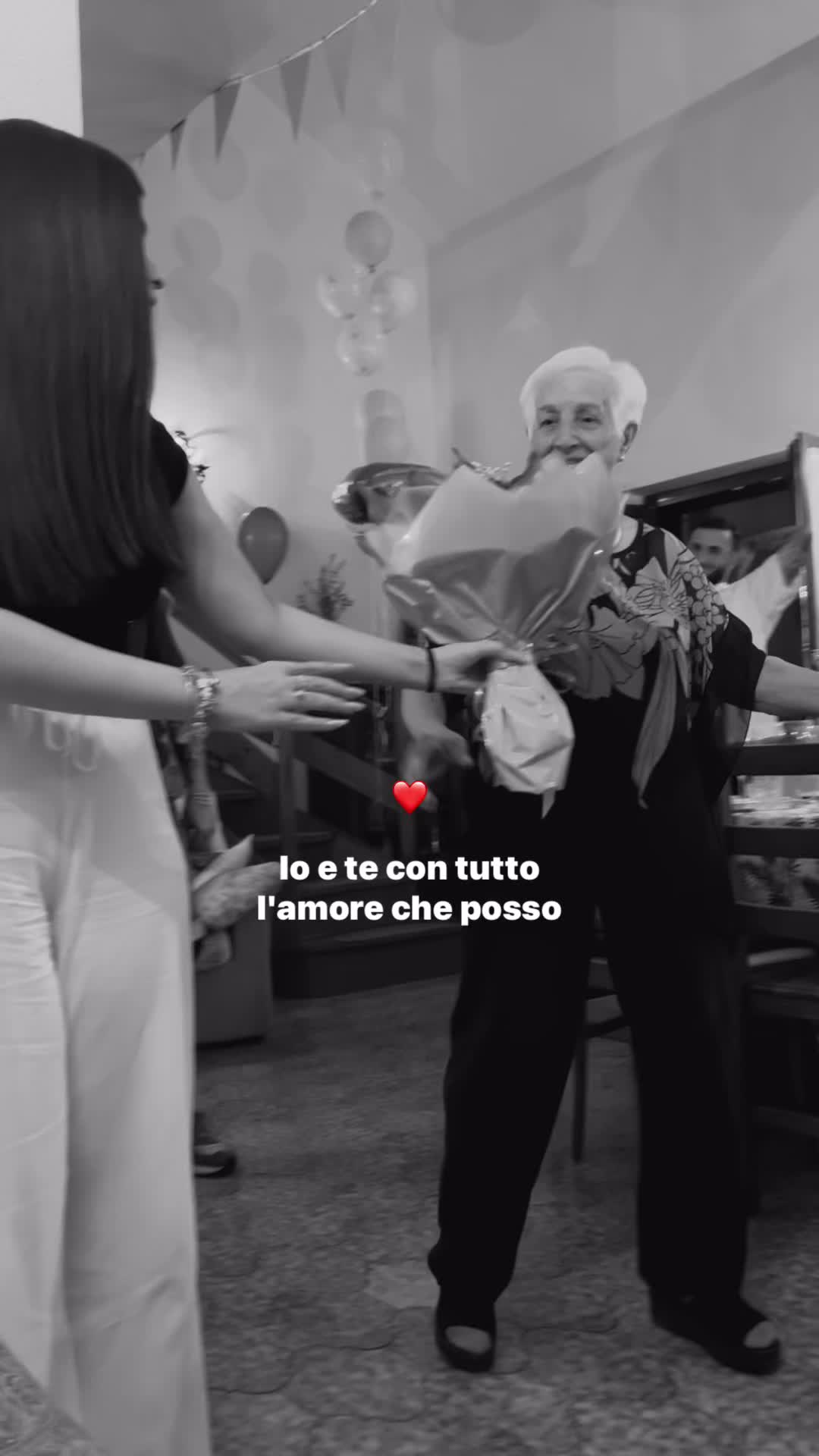 @elenabuzii