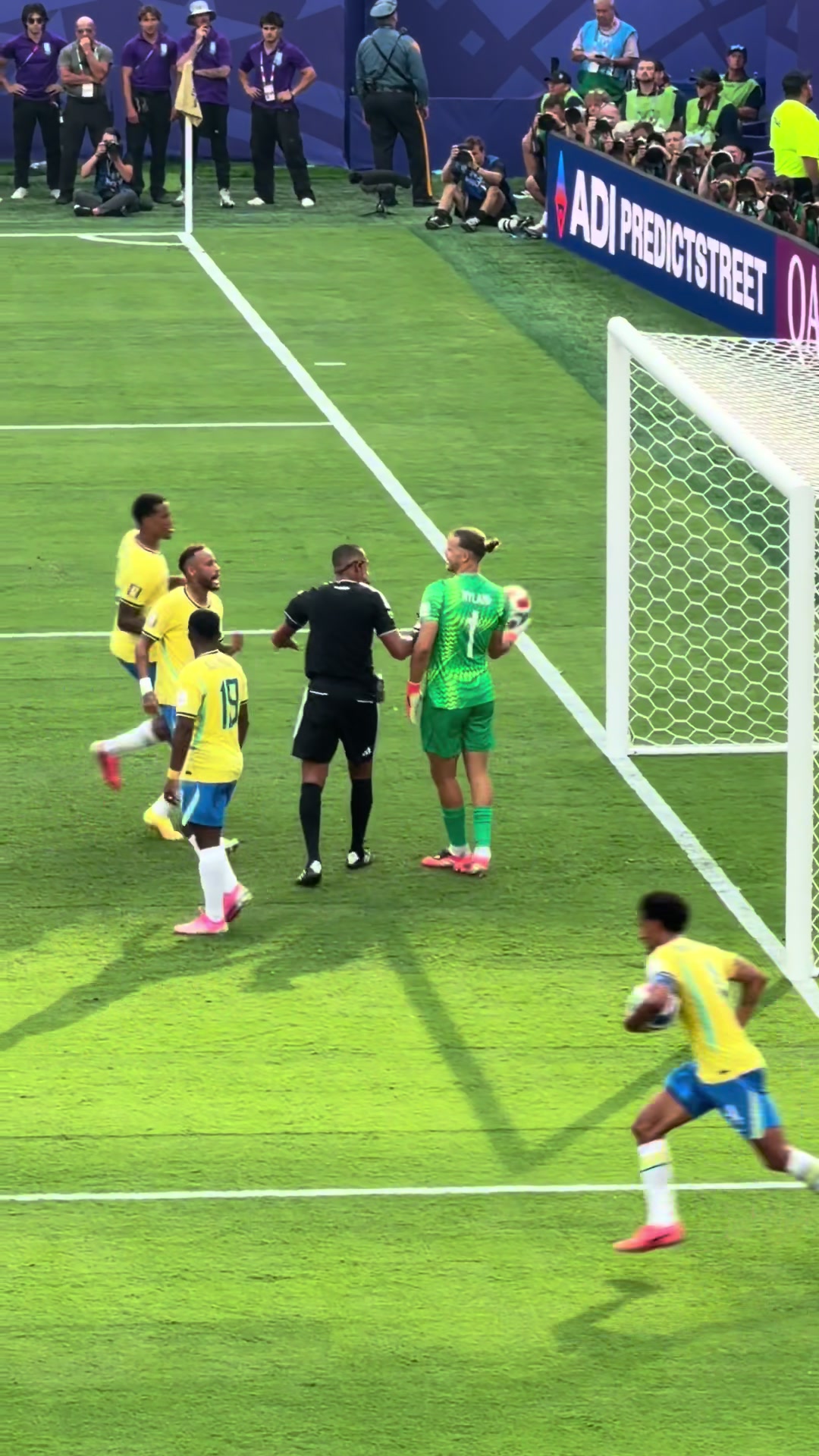 @Modern Goalkeeping