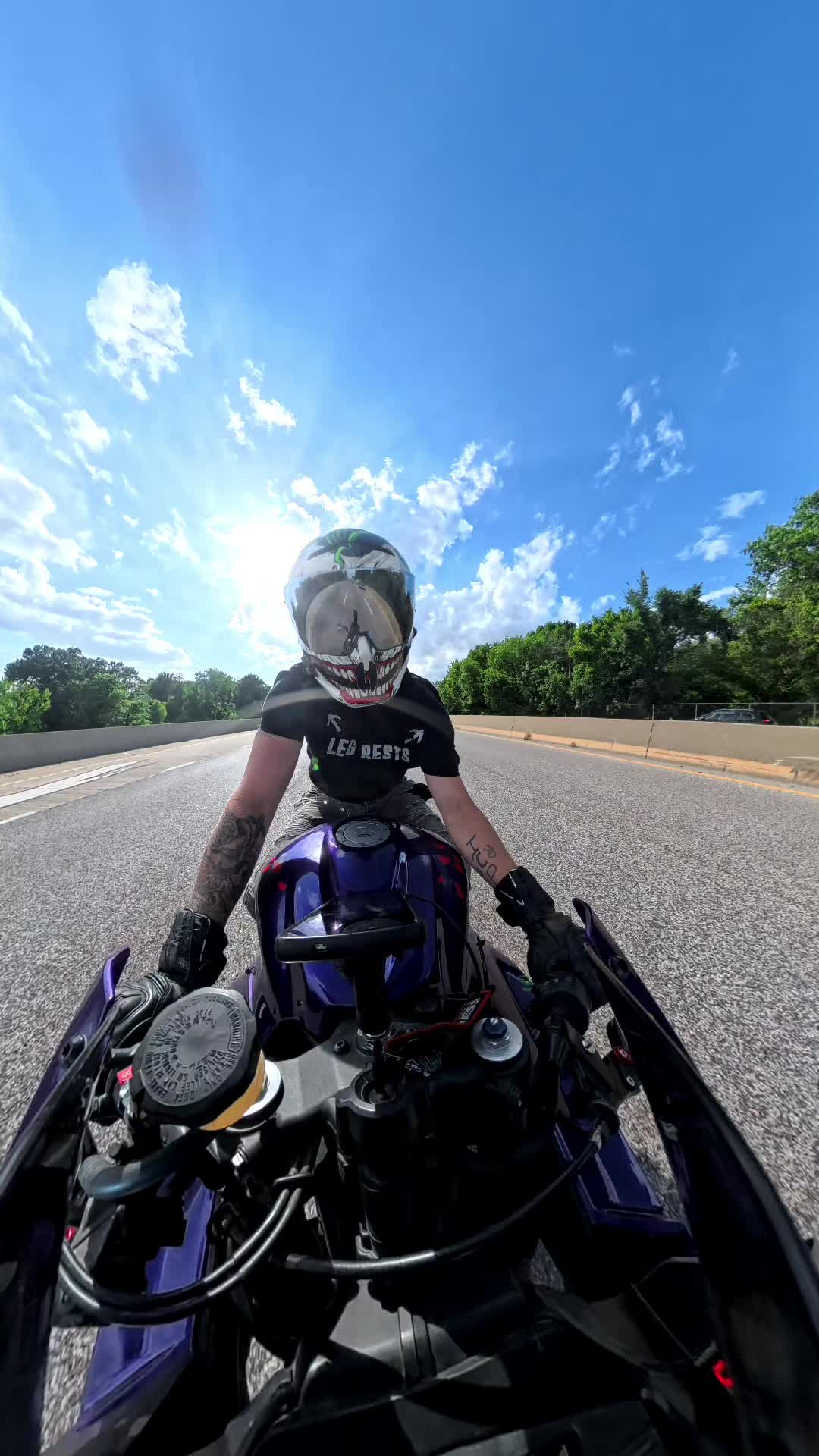 @TwoWheelJokerr