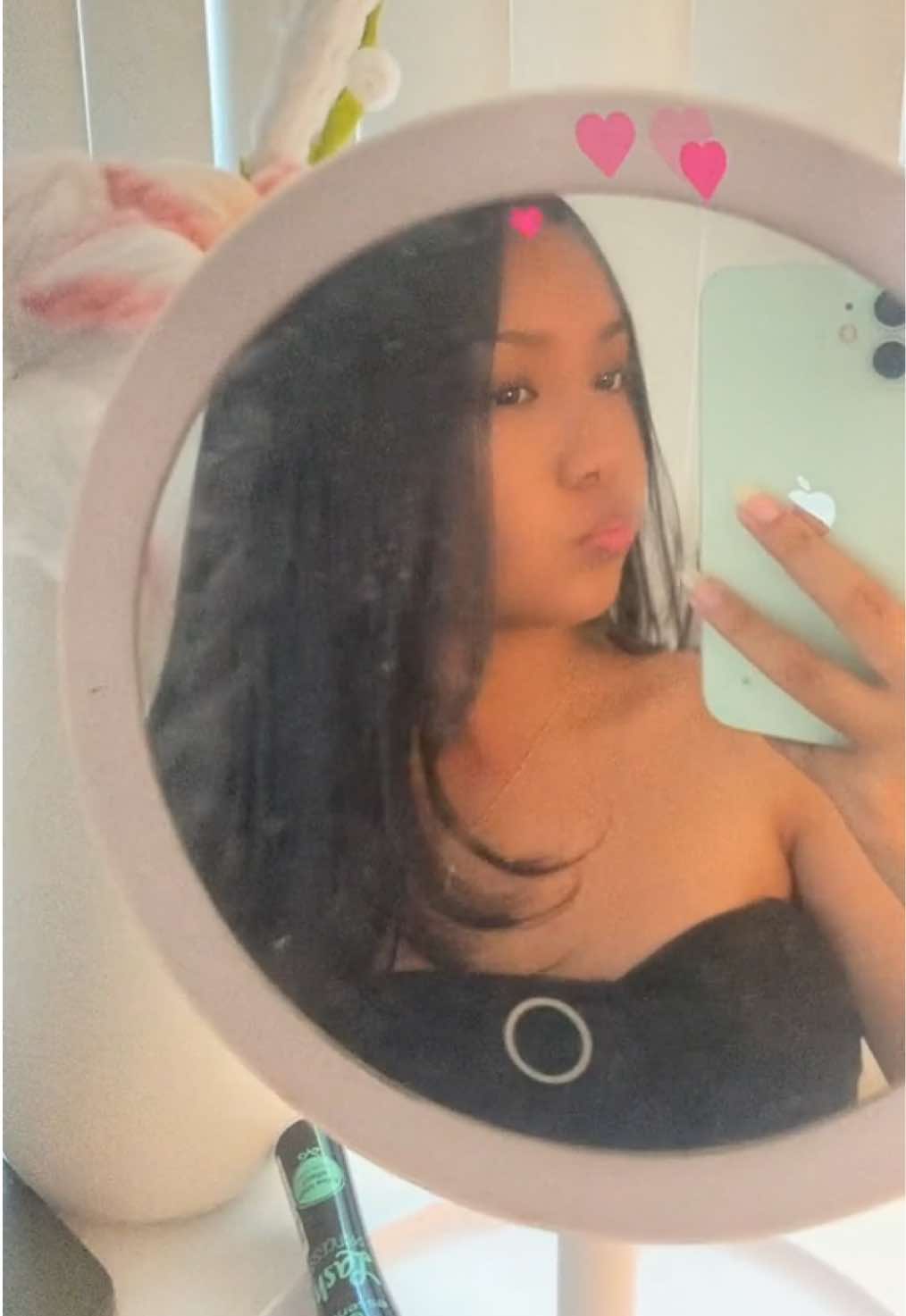 @syrelleanne