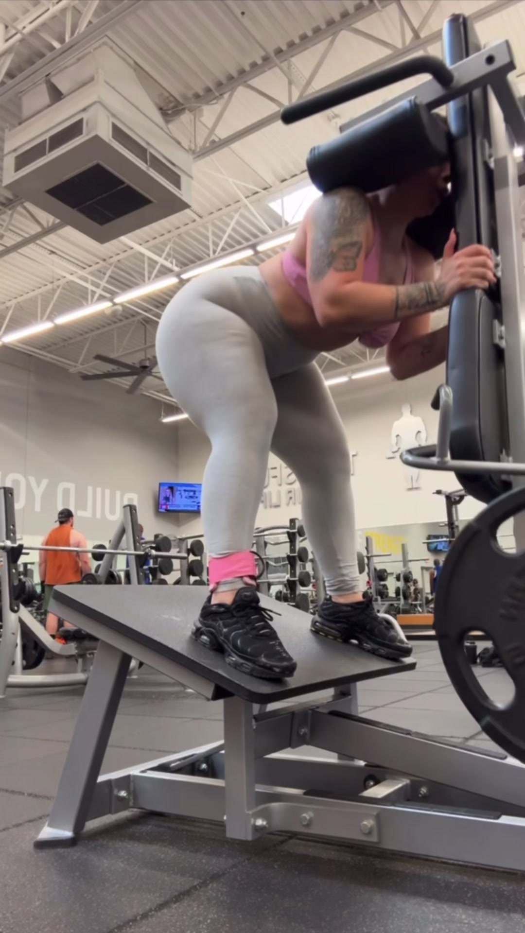 @thereal.vee.marie