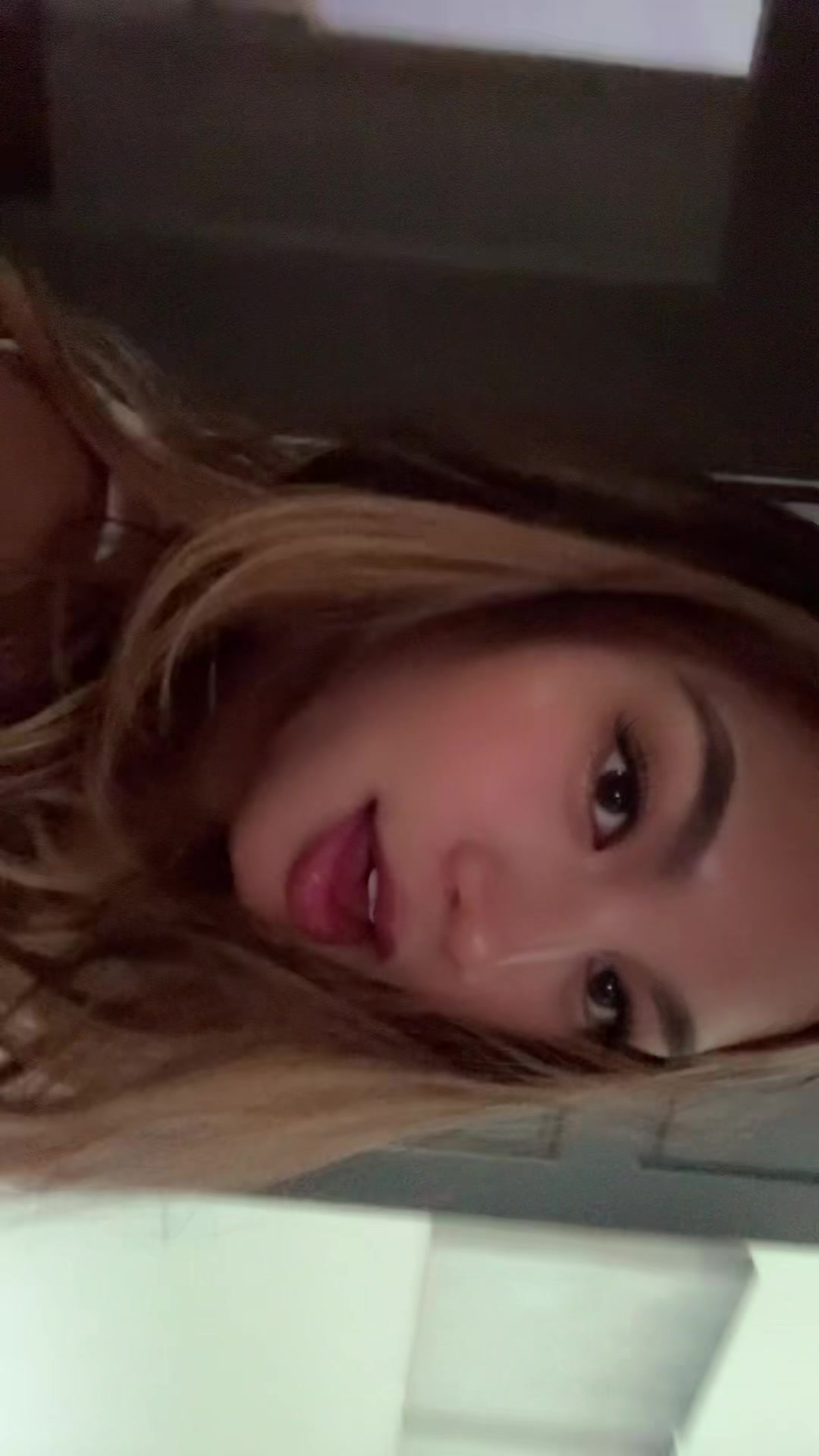 @Viv