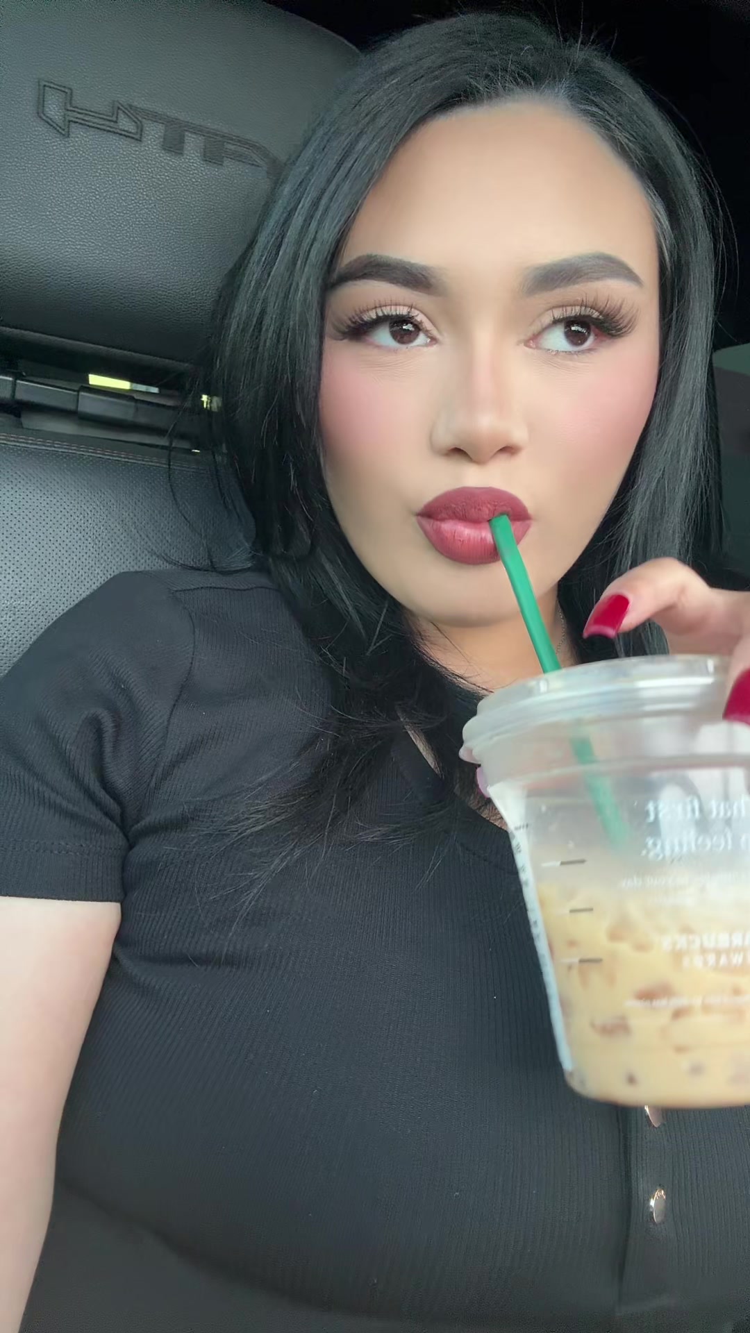 @Mu&ntilde;eca 🎀
