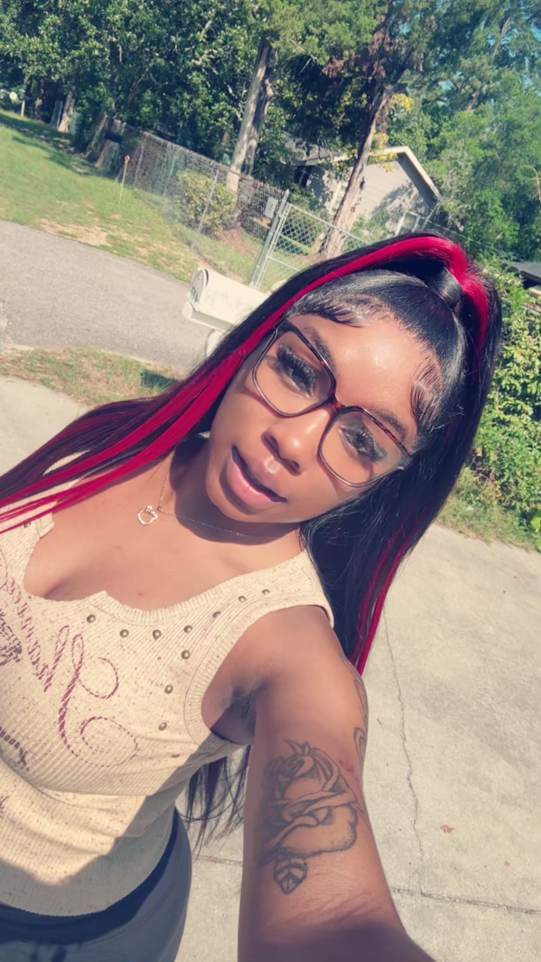 @lil5starrrbratt๐