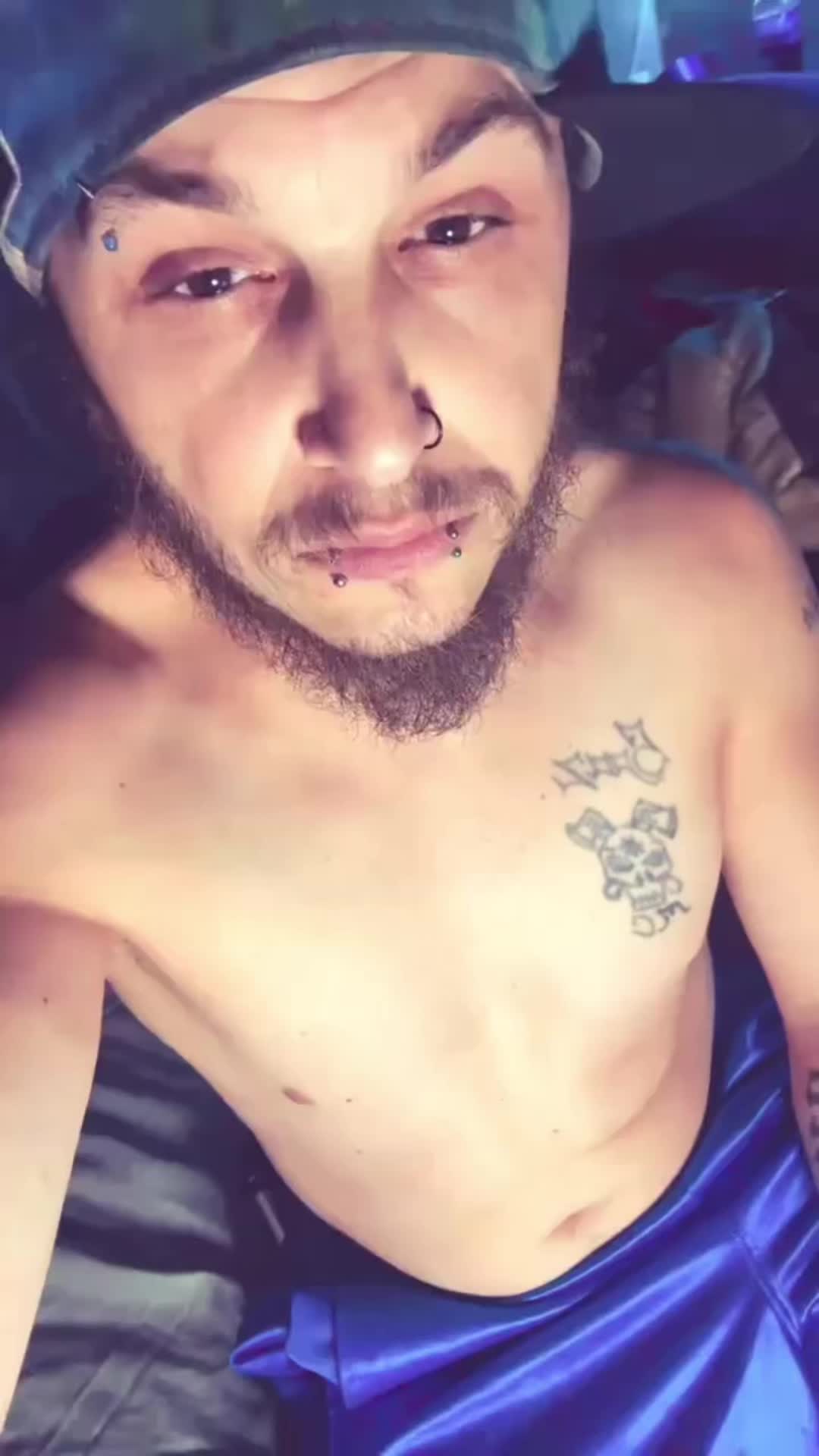 @🤬pissedofficky🤬