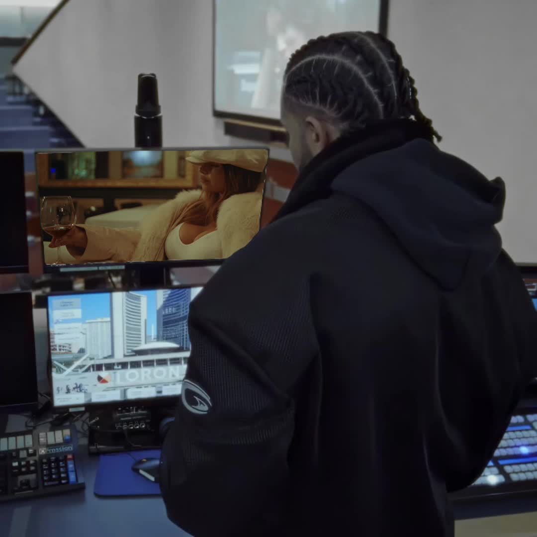 @Chief Green Screens
