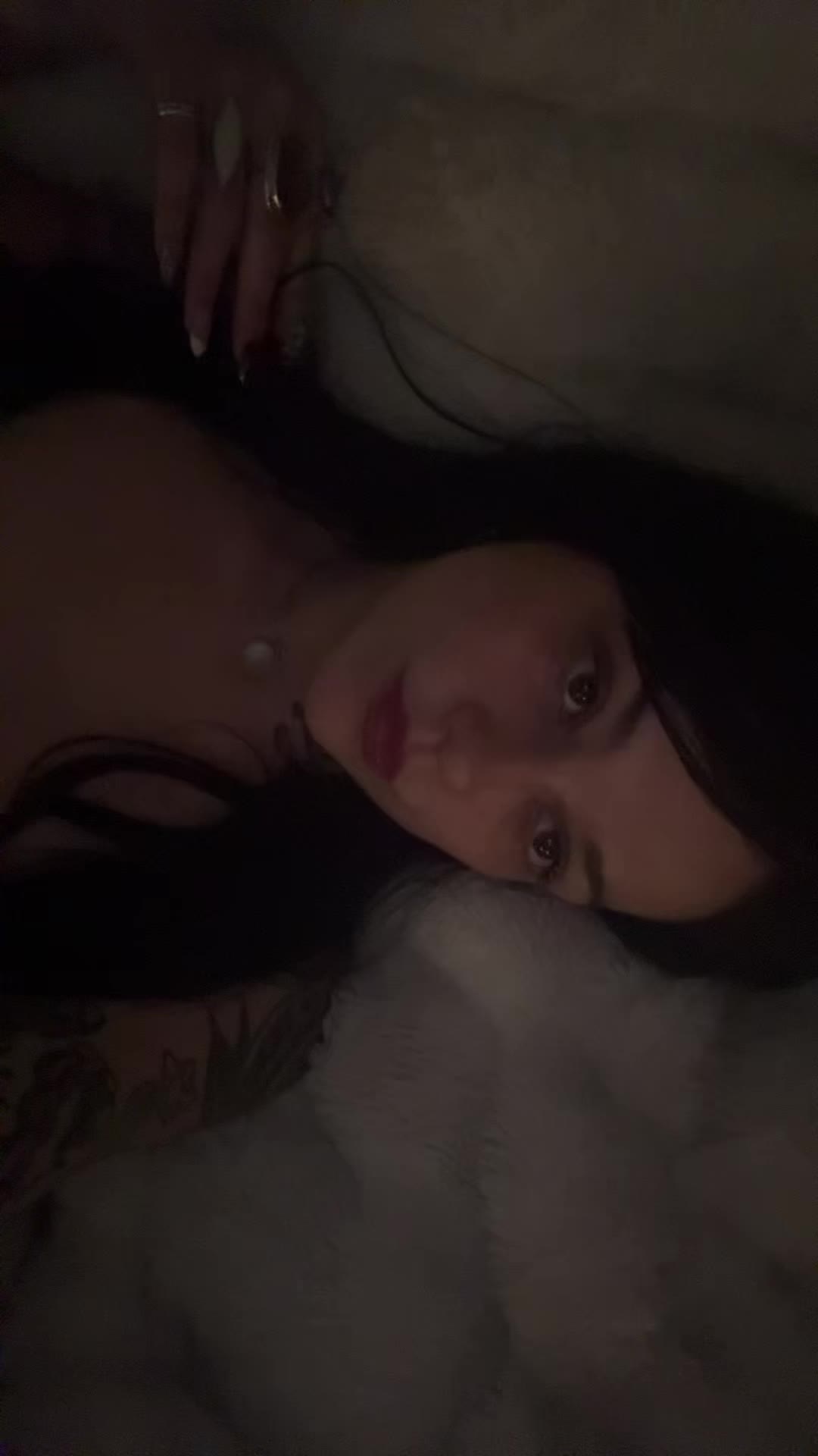 @h ✯