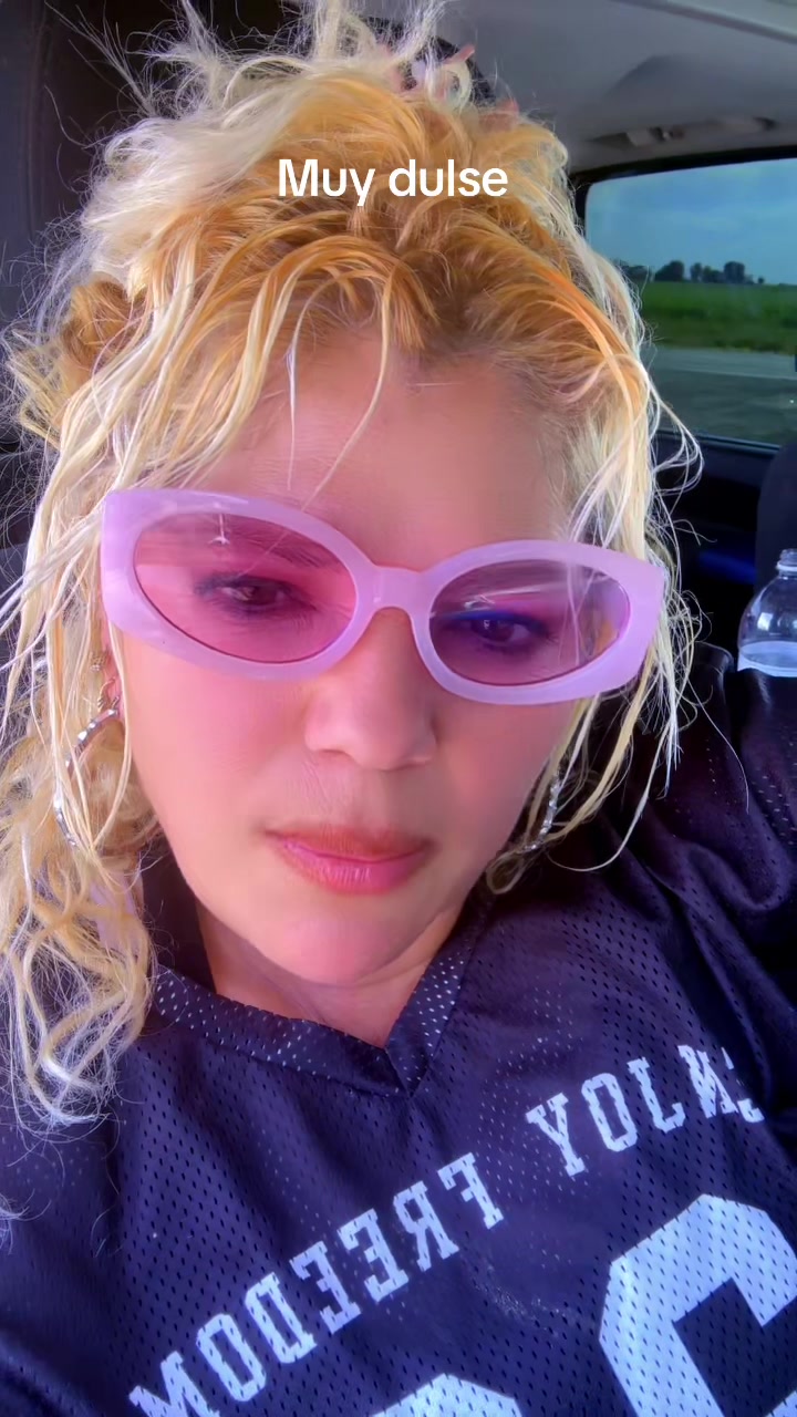 @elizabethbernal.40
