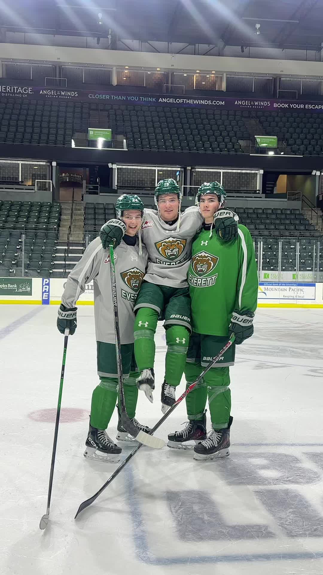 @Everett Silvertips