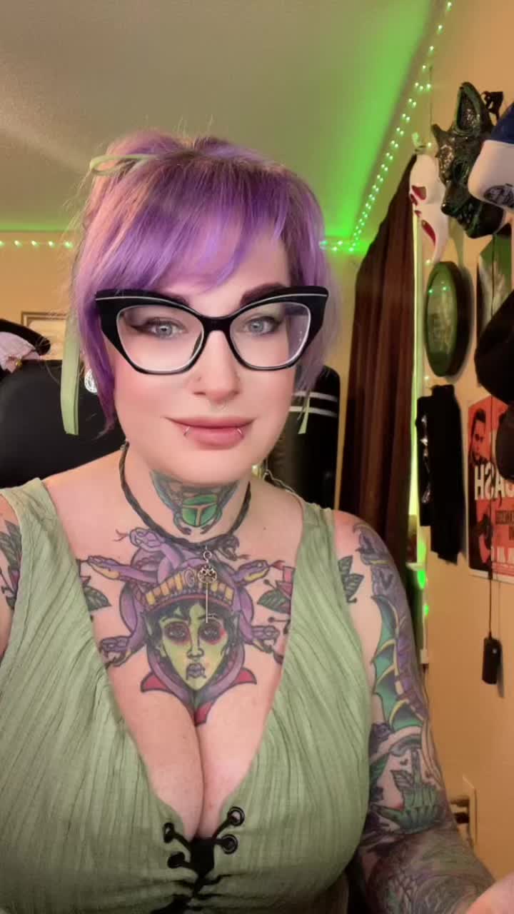 @Killerkhameleon