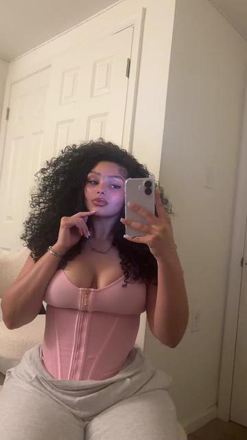 @Miaroseee