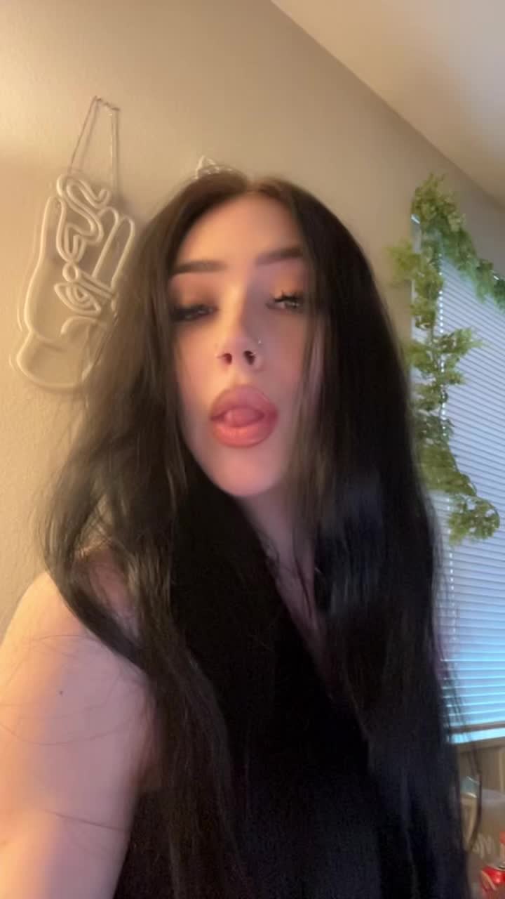 @🌻 Kristen Marie 🌻