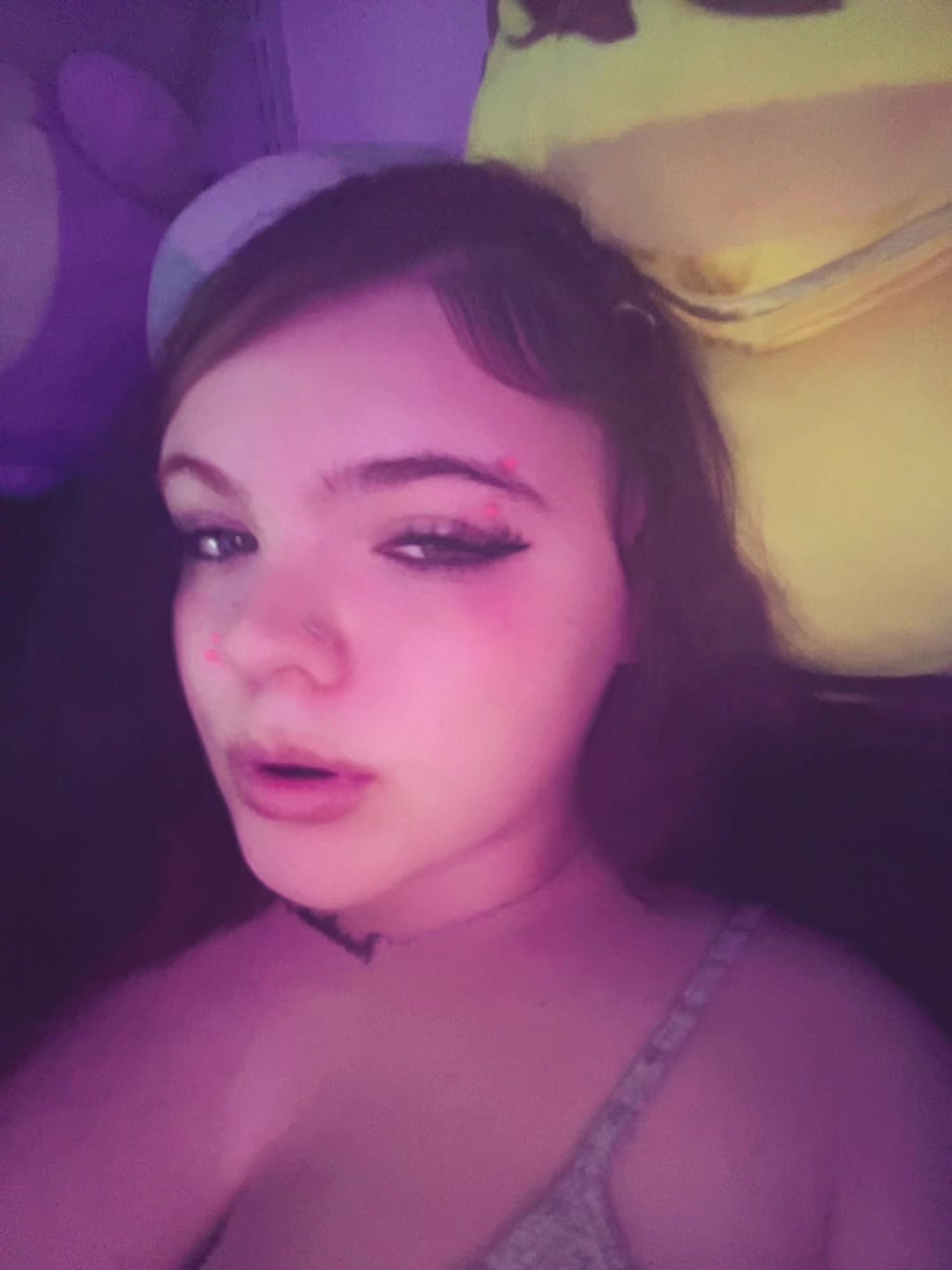 @️