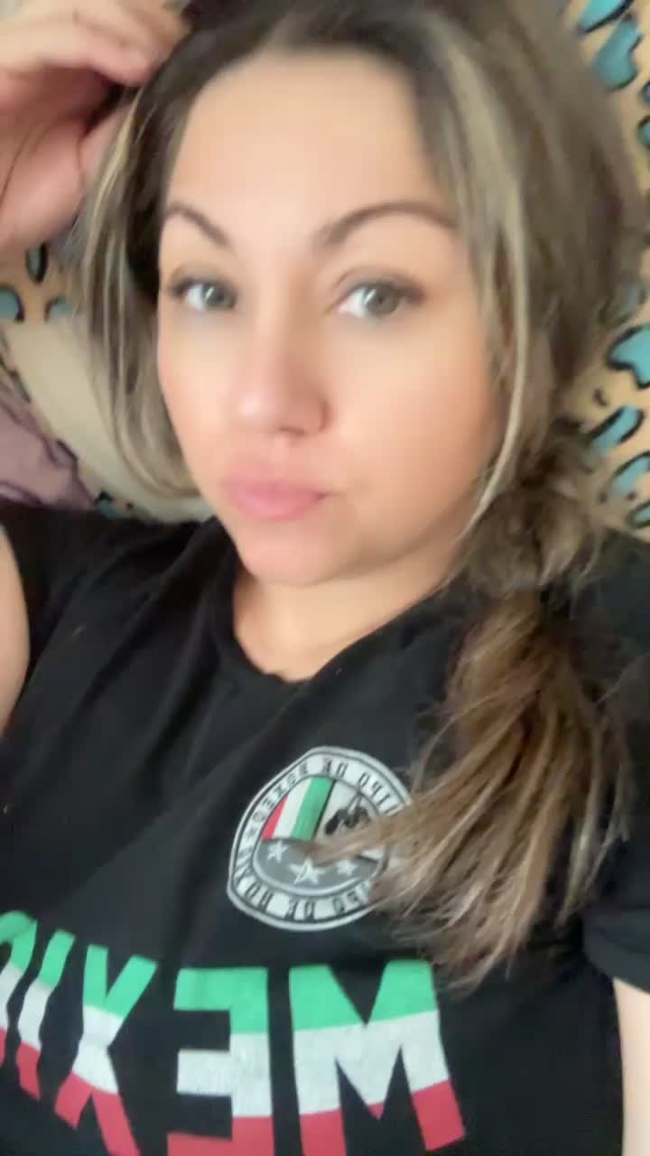 @Angelica González