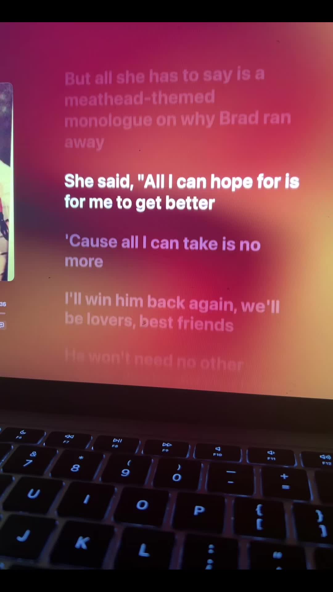 @🎧