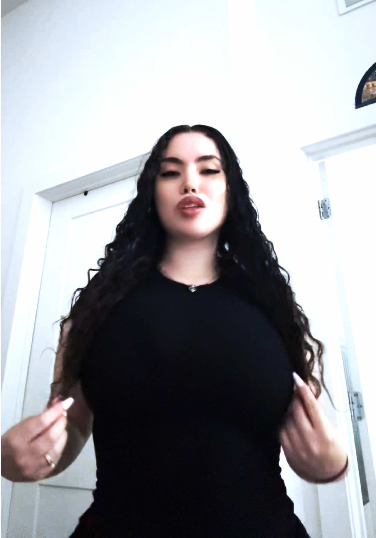 @julianaasalazarr