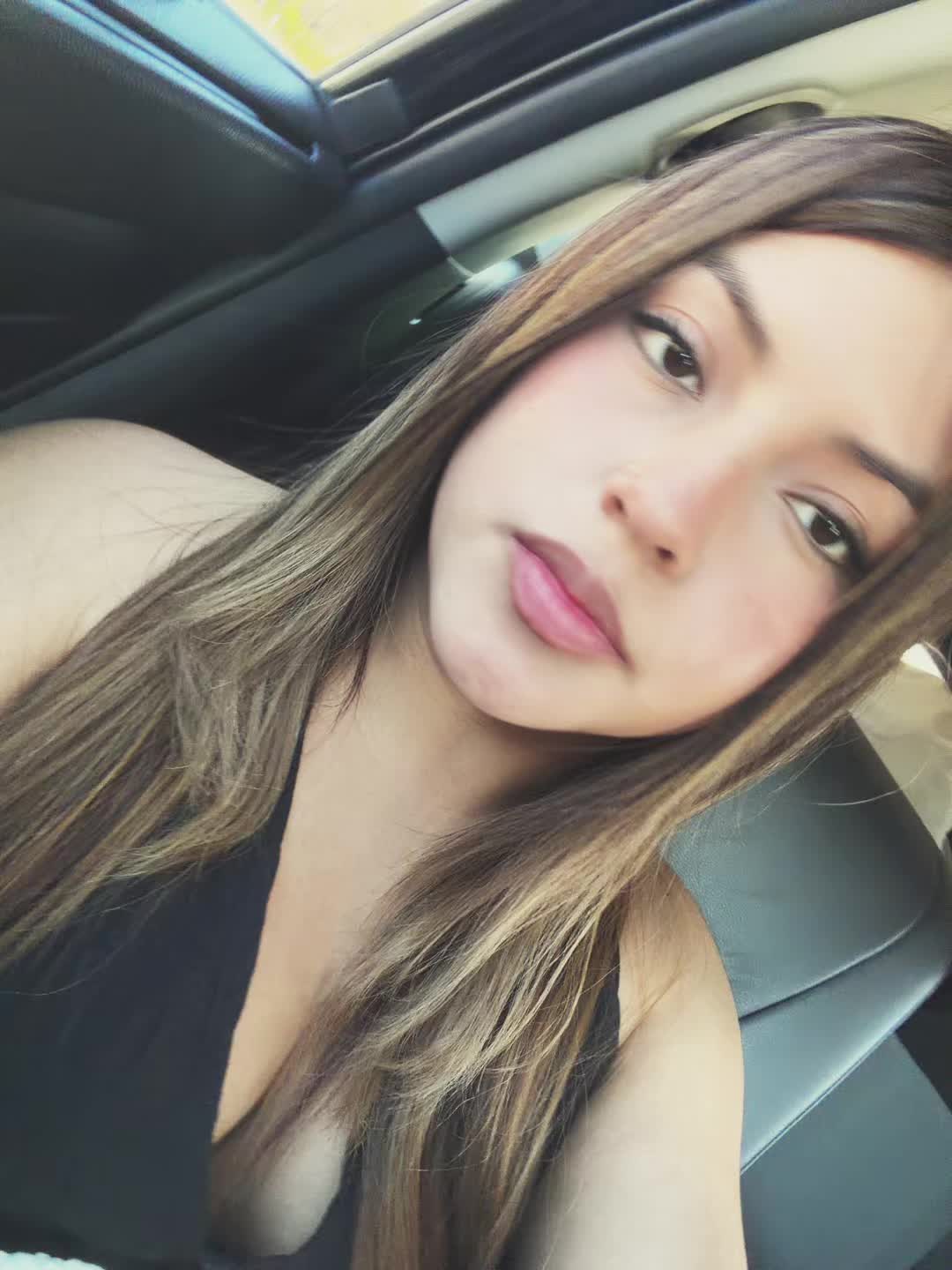 @Nicole🦒
