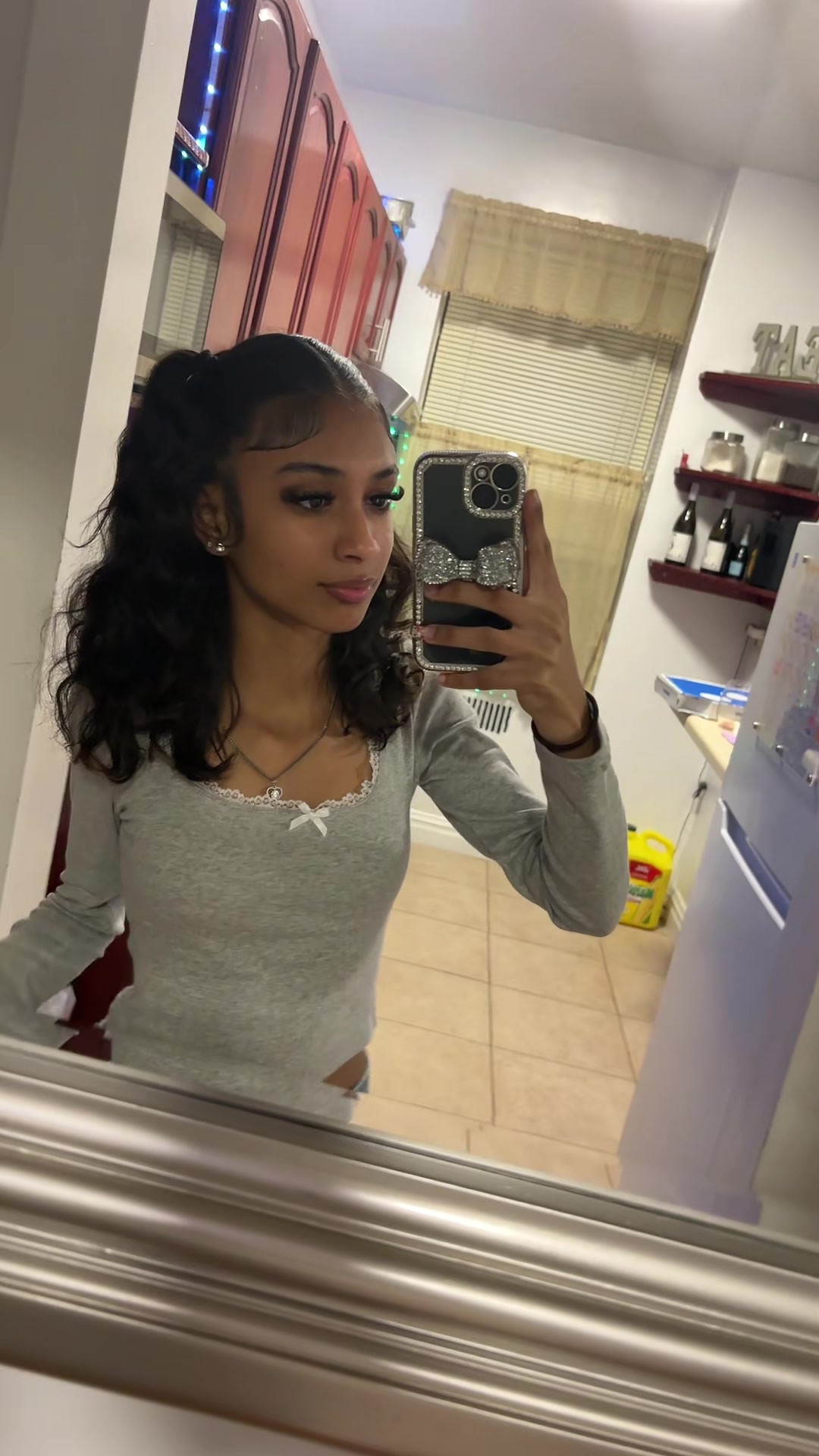 @👑