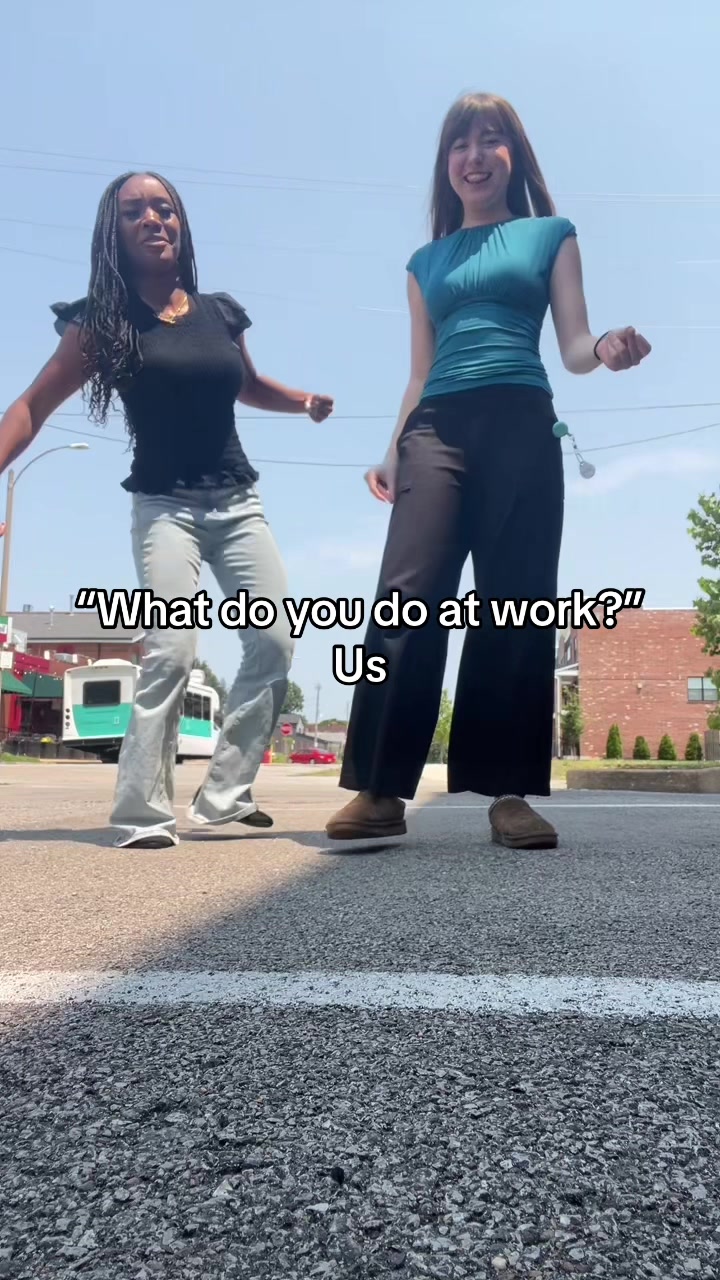@𝒞𝑒𝓈𝒾𝓁𝓎 👸🏽🎀