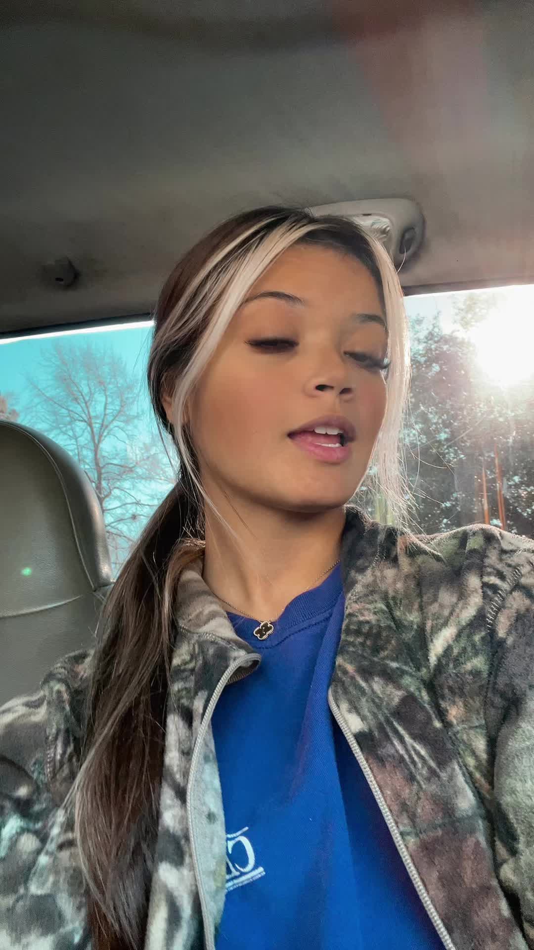 @myyy 9ina