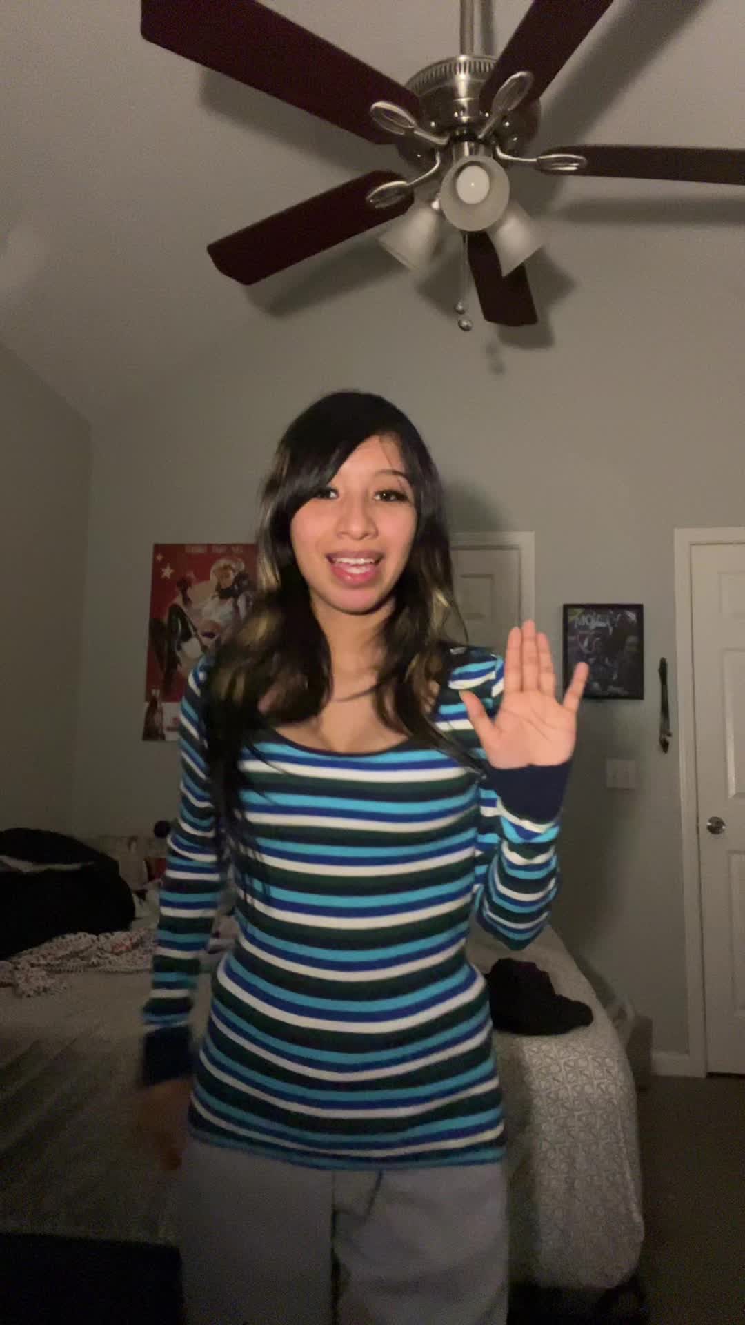 @Lov33rgirl