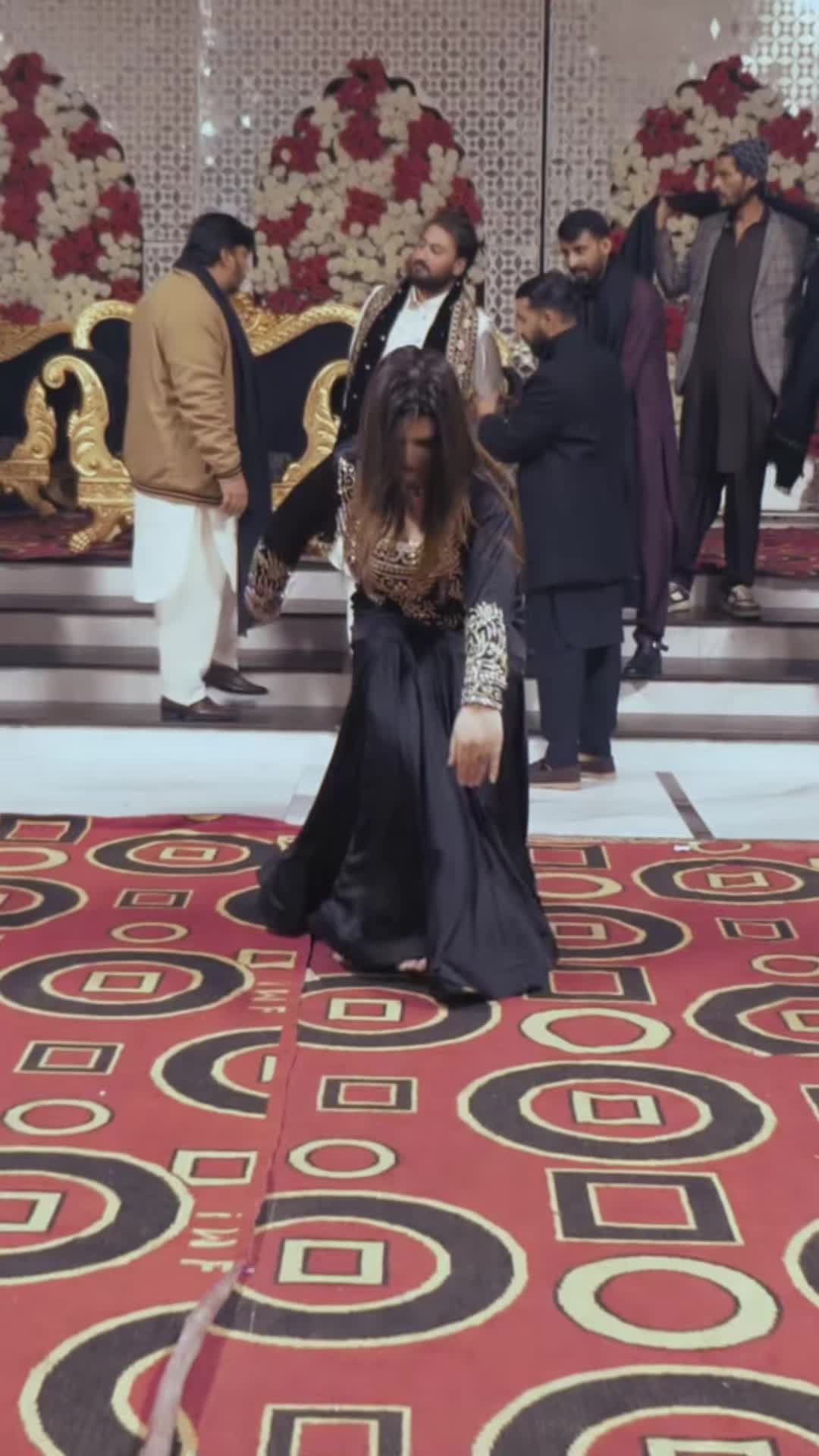 @𝐉𝐚𝐚𝐧𝐢 𝐒𝐭𝐮𝐝𝐢𝐨 2 🖤