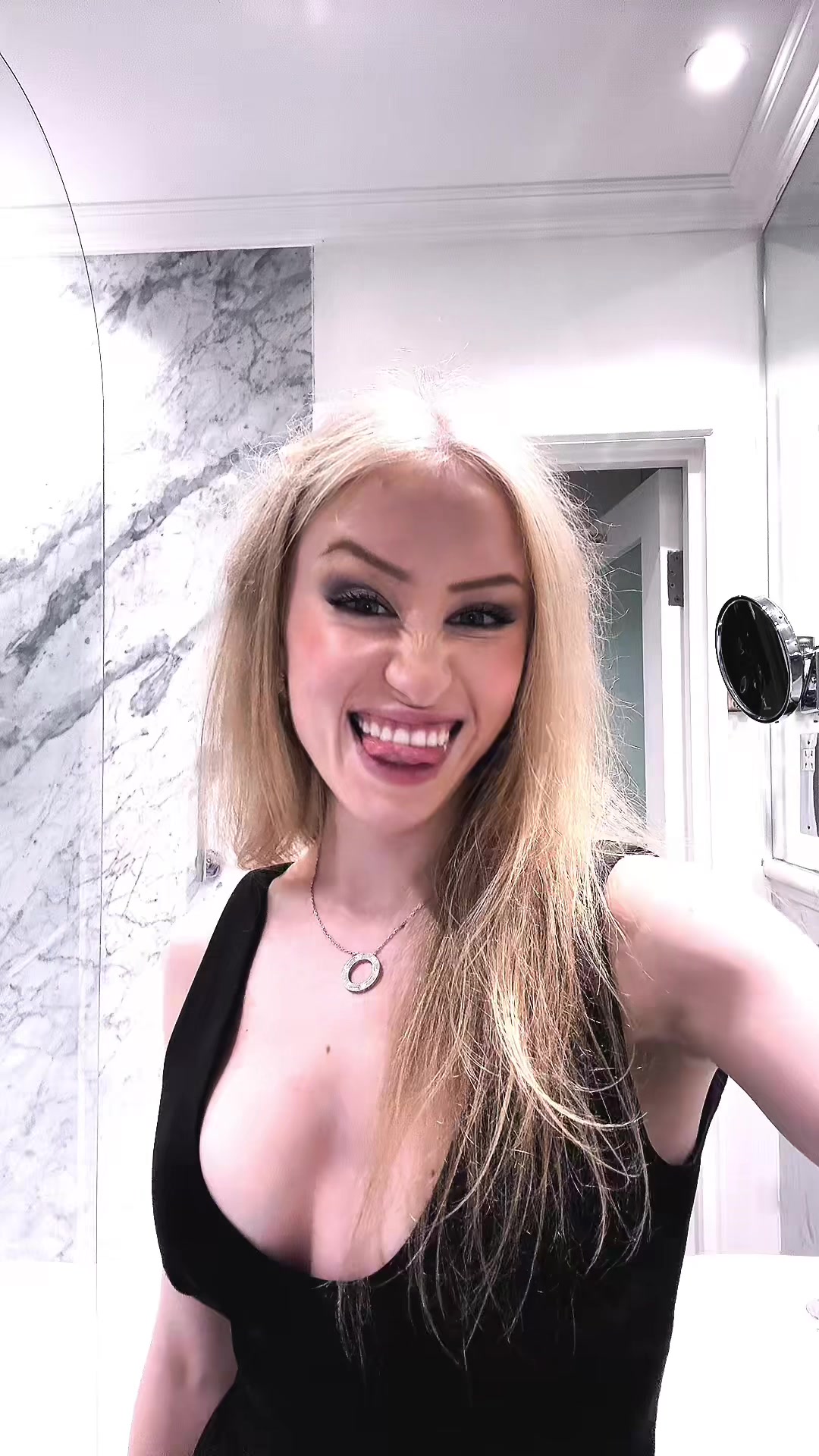 @Daria