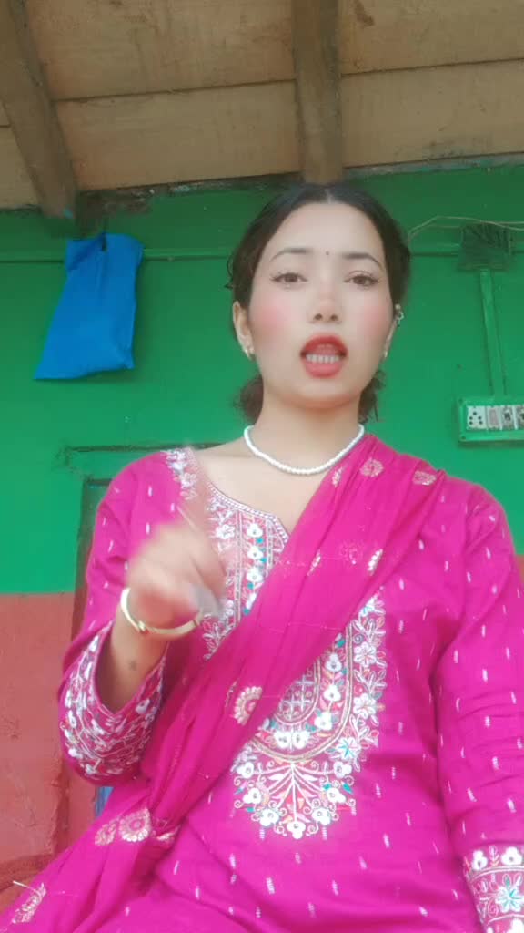 @मनिशा शेन्चुरि ❤️💐 (khuju🦋)