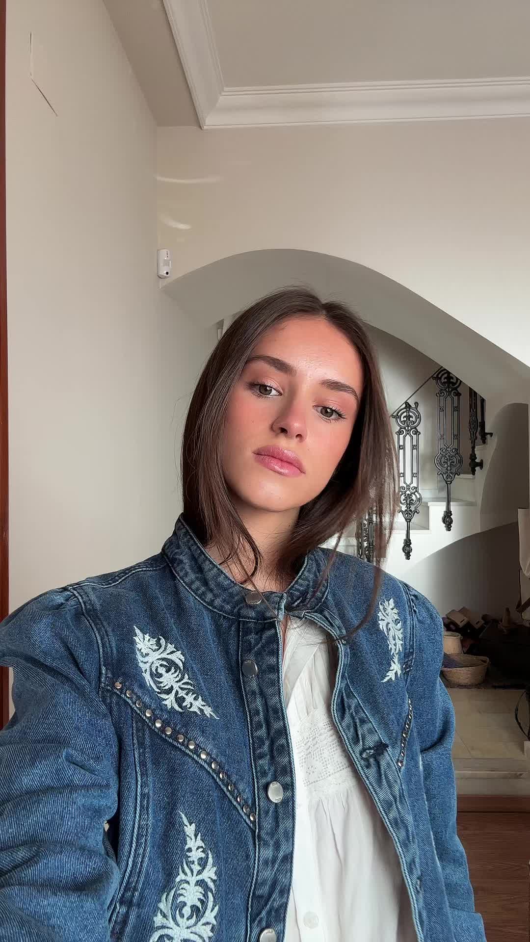 @l&eacute;na