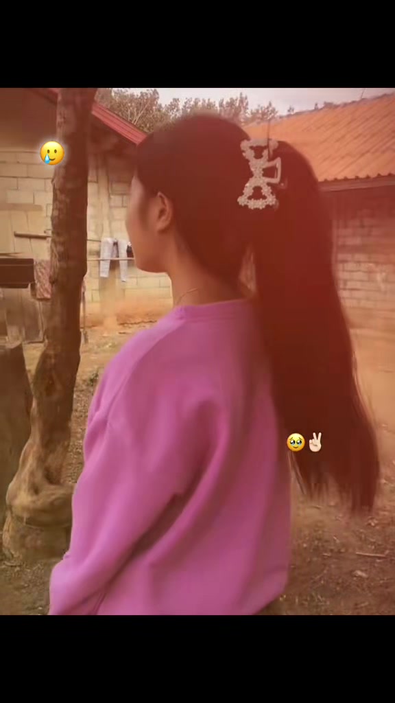 @ດົ້ວຈີ”🥰 ເລົ່າ ❤️🫶🏻