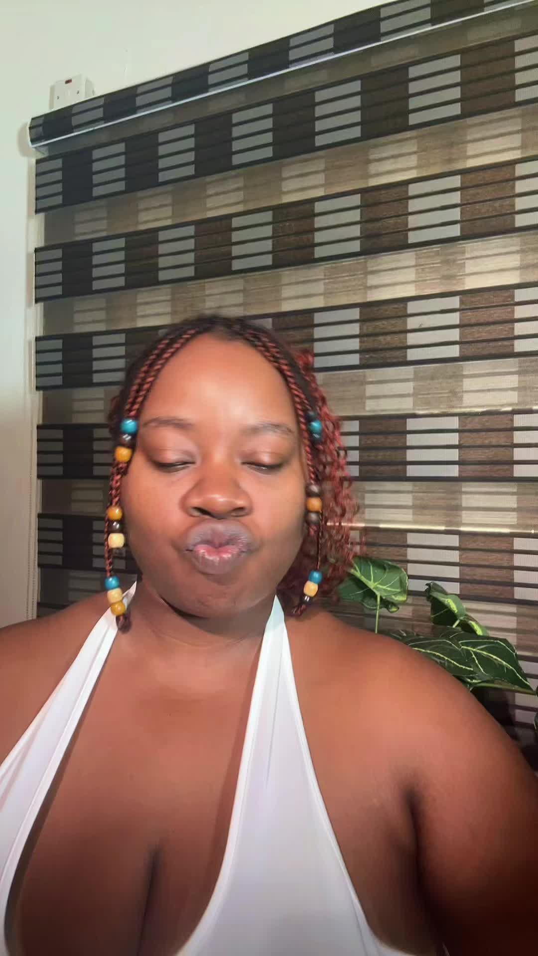 @curvygift_